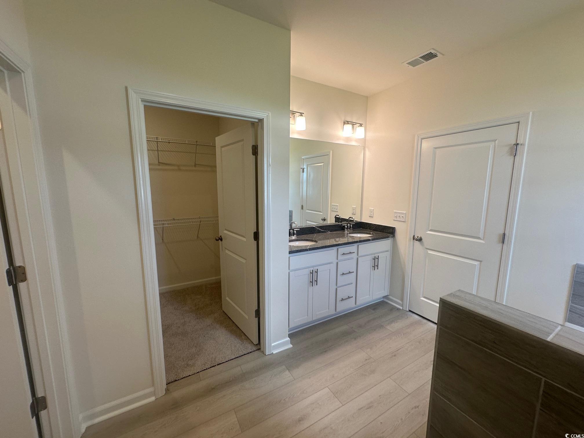 549 Honeyhill Loop Property Photo 15