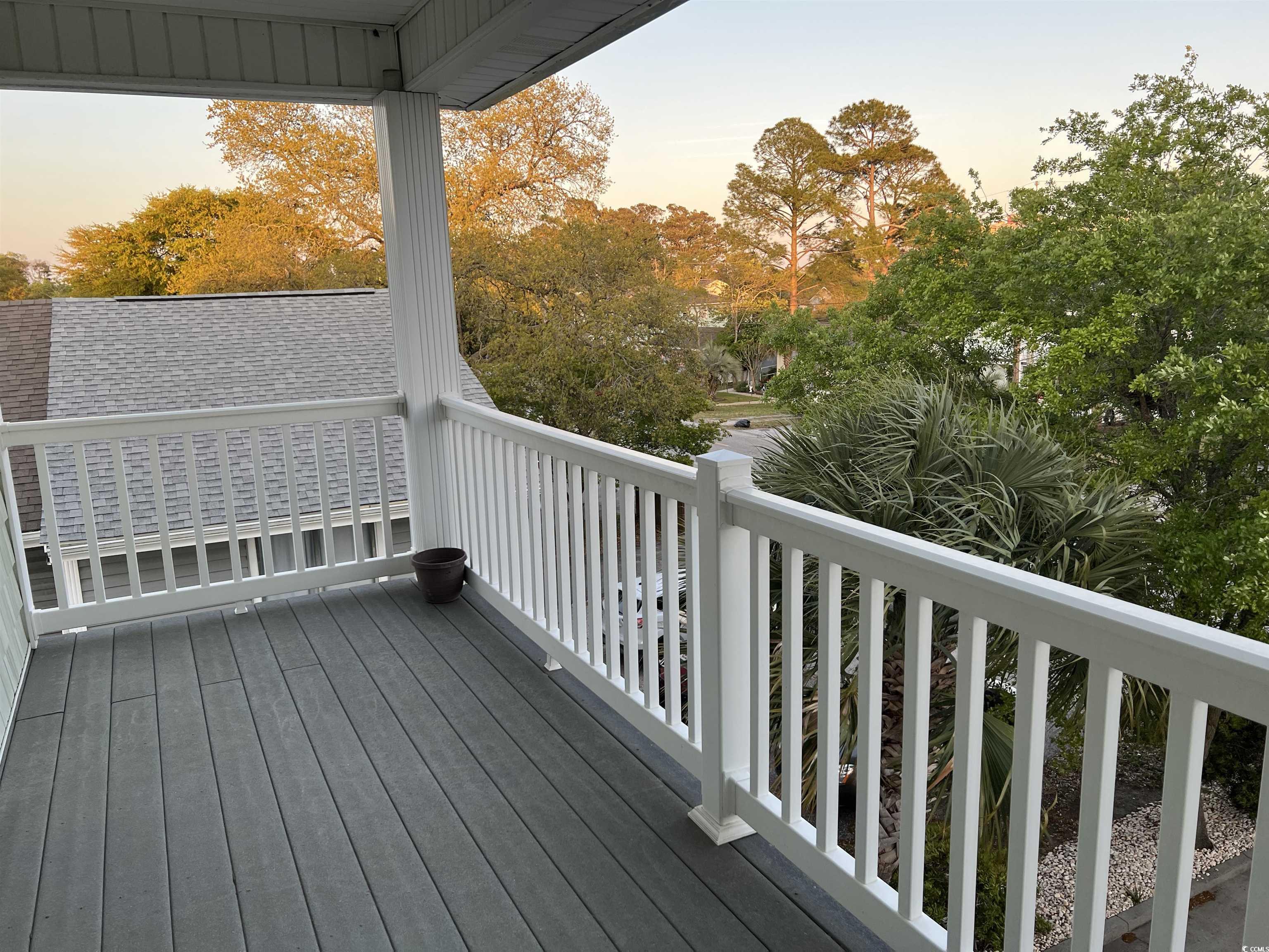 1516 Edge Dr. Property Photo 32