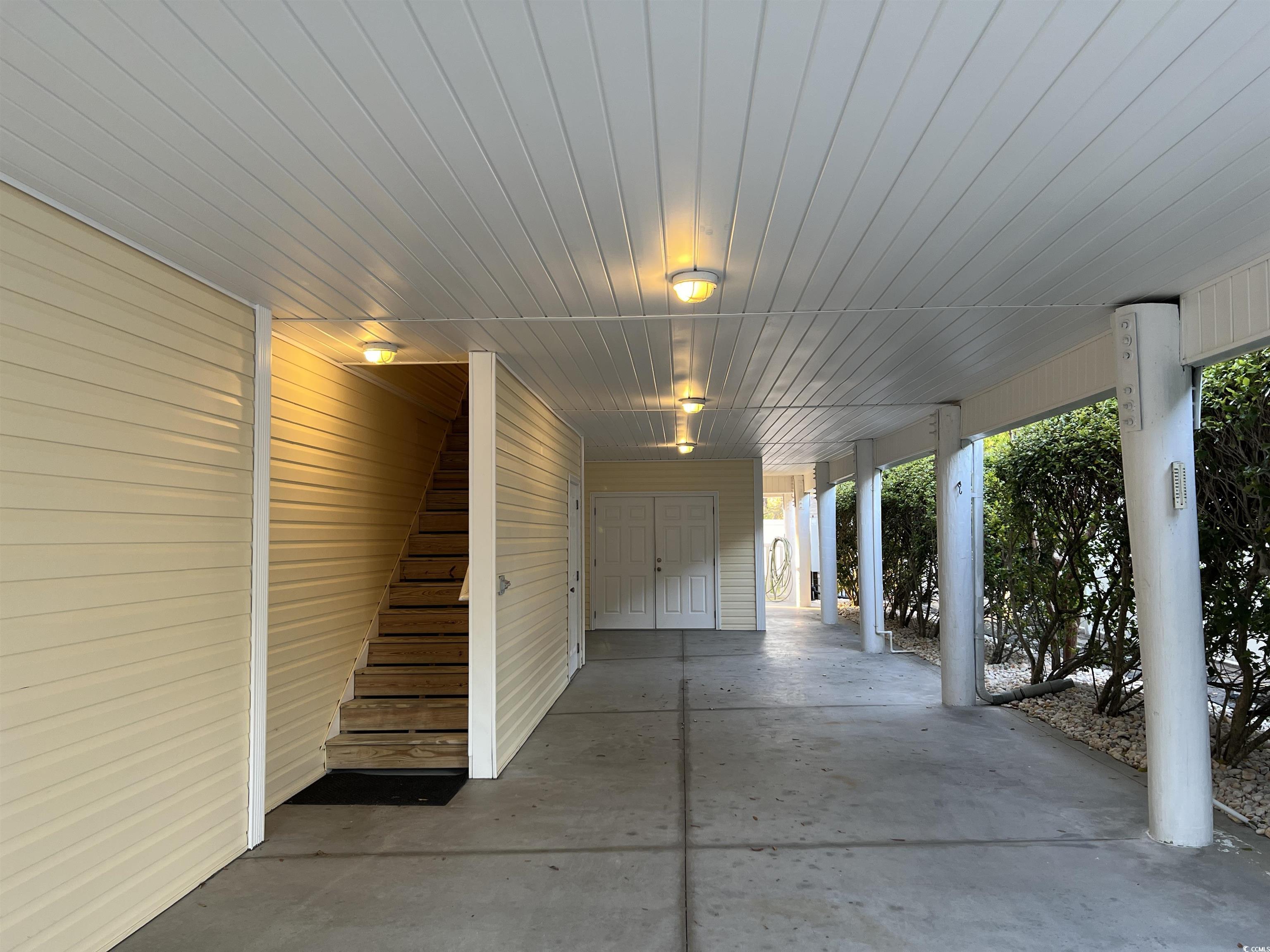 1516 Edge Dr. Property Photo 38