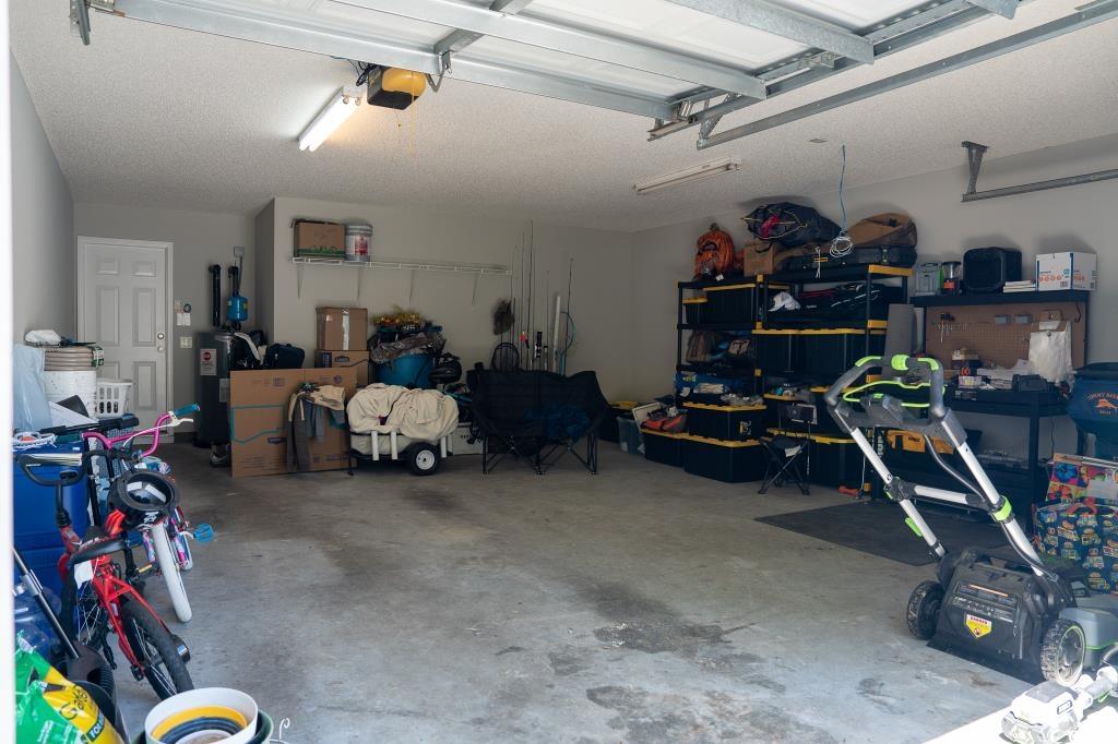 2039 Chadbury Ln. Property Photo 28