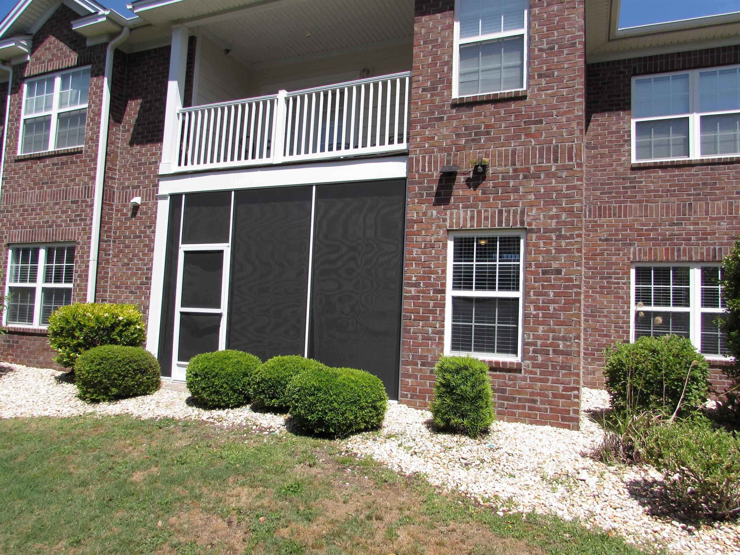 2013 Silvercrest Dr. Property Photo 2
