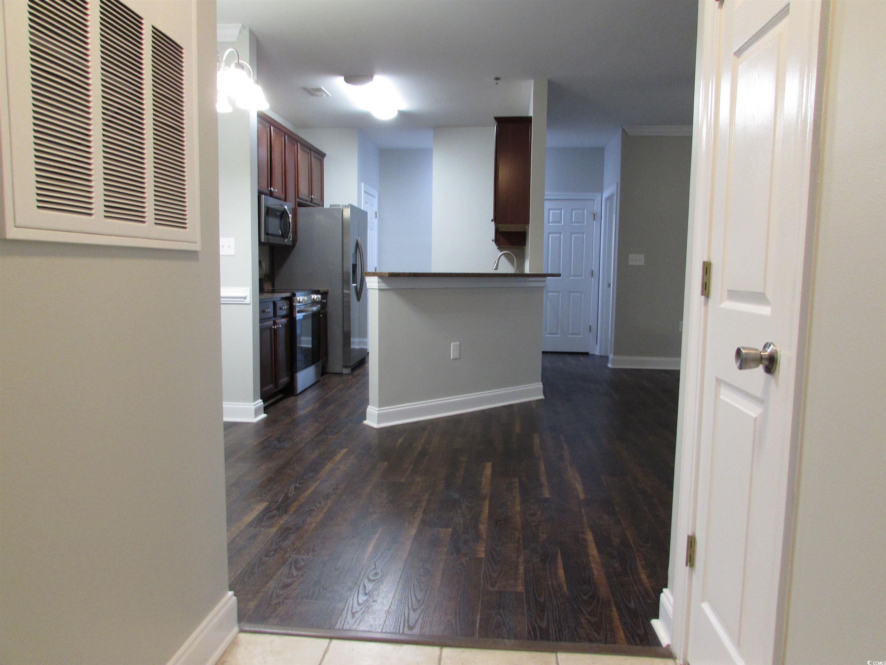 2013 Silvercrest Dr. Property Photo 8