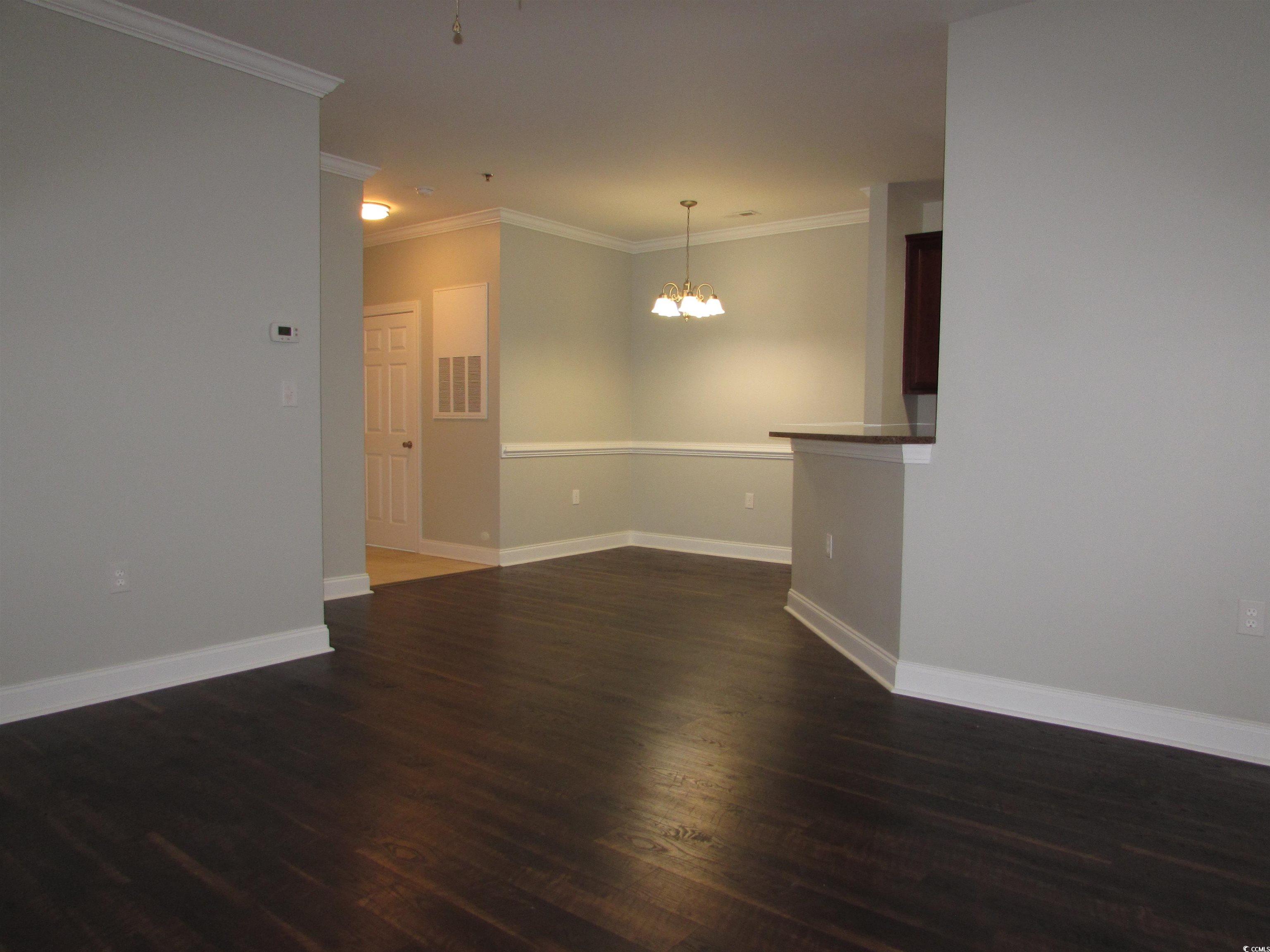 2013 Silvercrest Dr. Property Photo 12