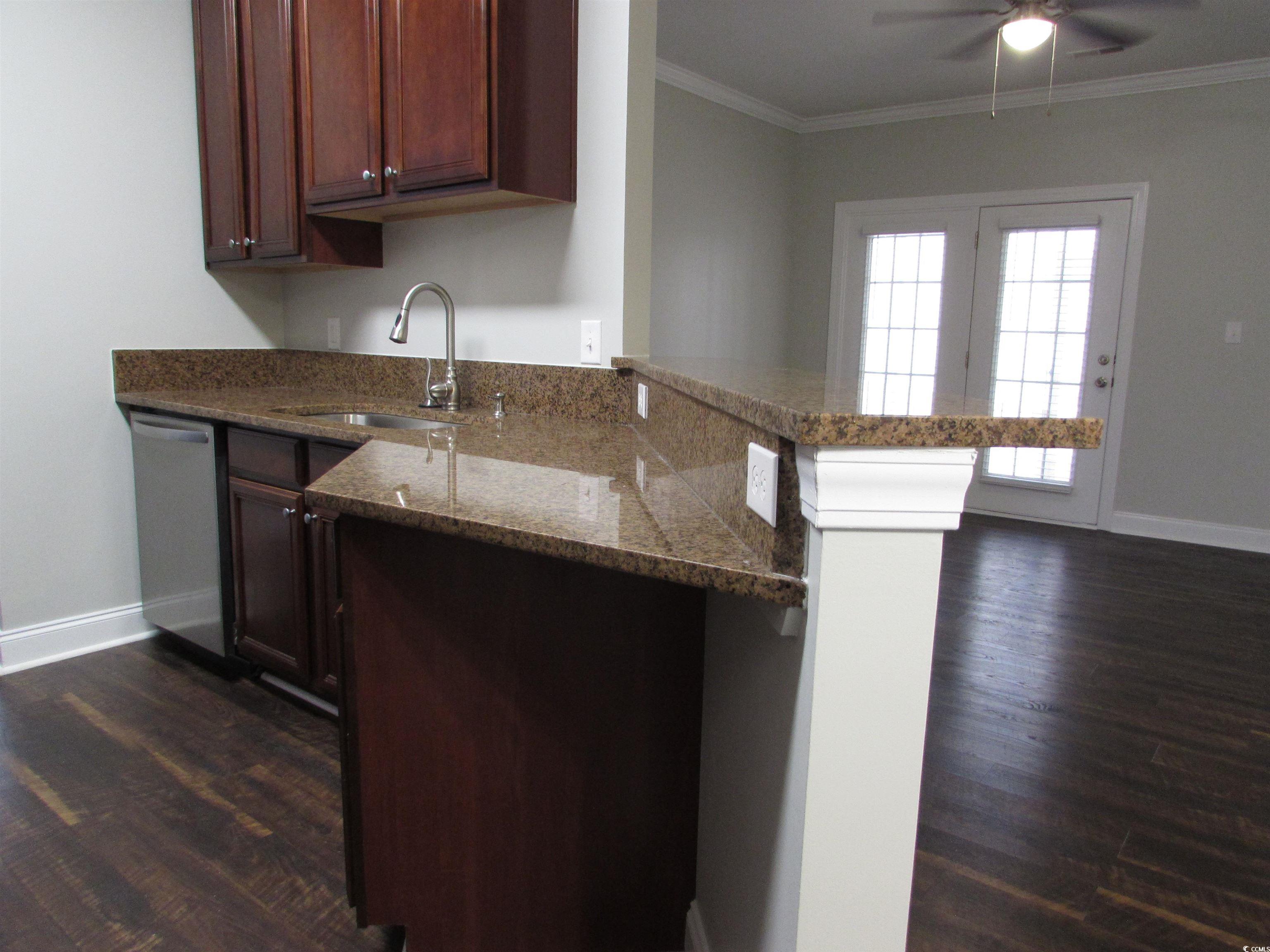 2013 Silvercrest Dr. Property Photo 15
