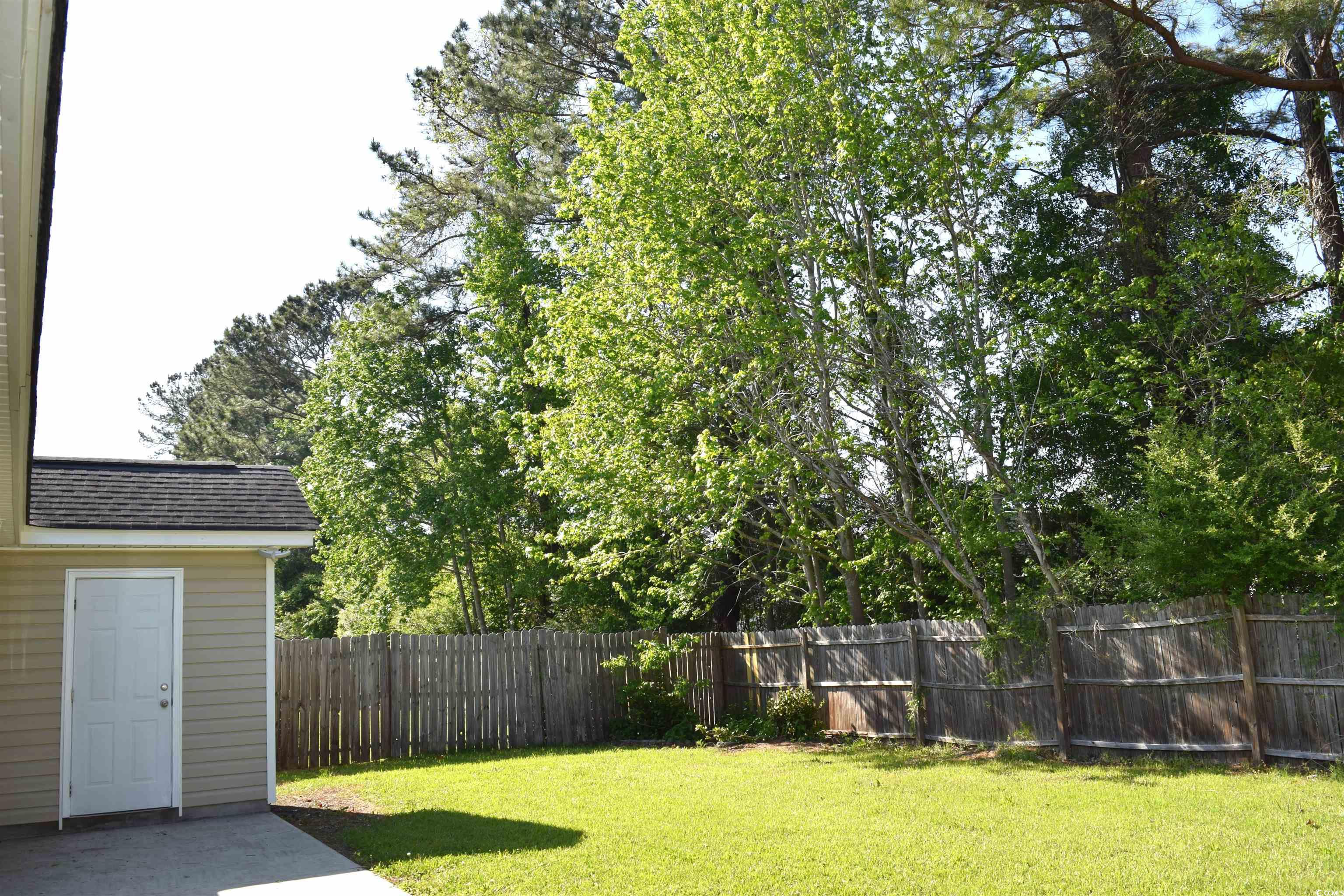 2429 Westbrook Dr. Property Photo 21