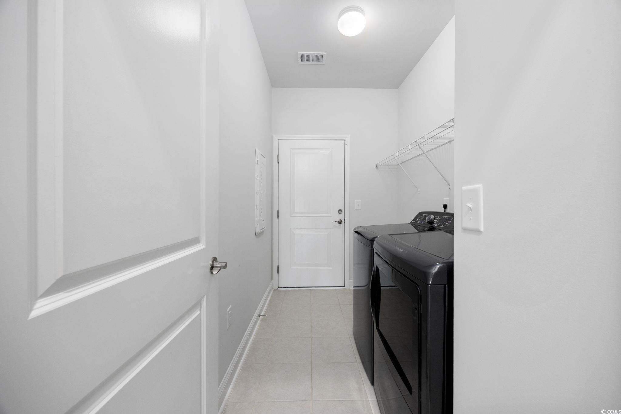 6562 Torino Lane Property Photo 16