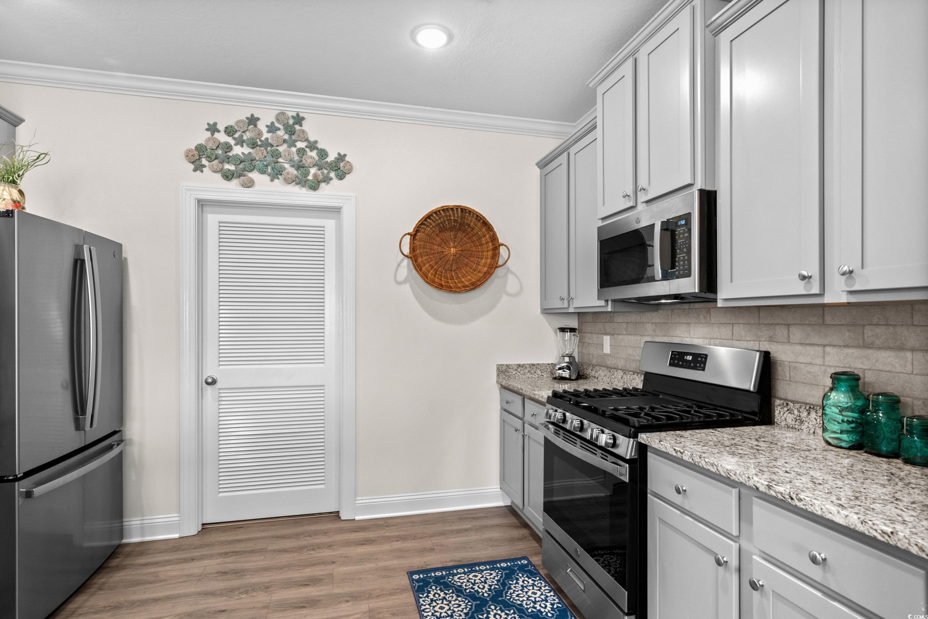 948 Jackline Place Property Photo 17