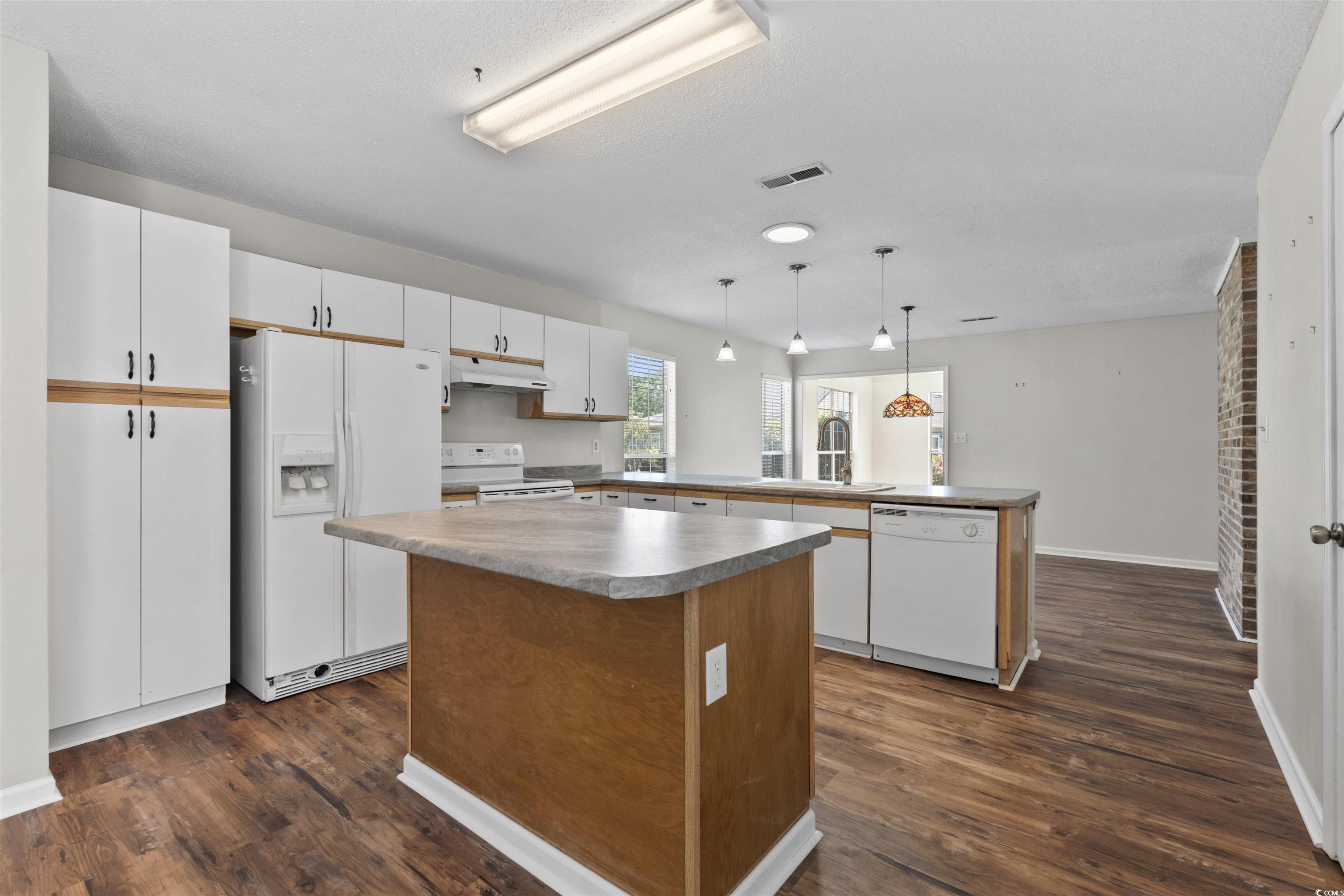 1406 Snowy Egret Dr. Property Photo 12