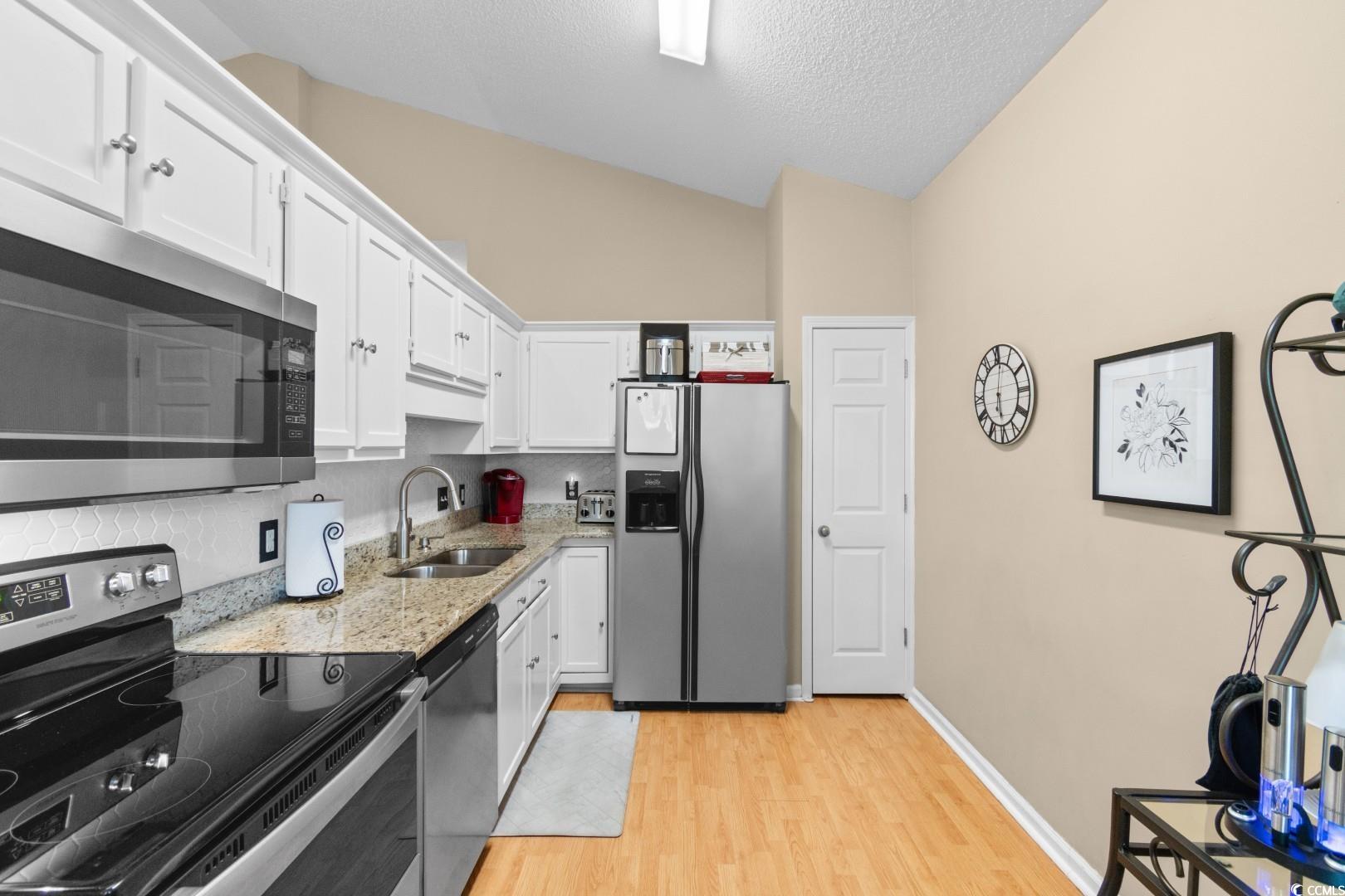 1372 Tranquility Ln. Property Photo 5