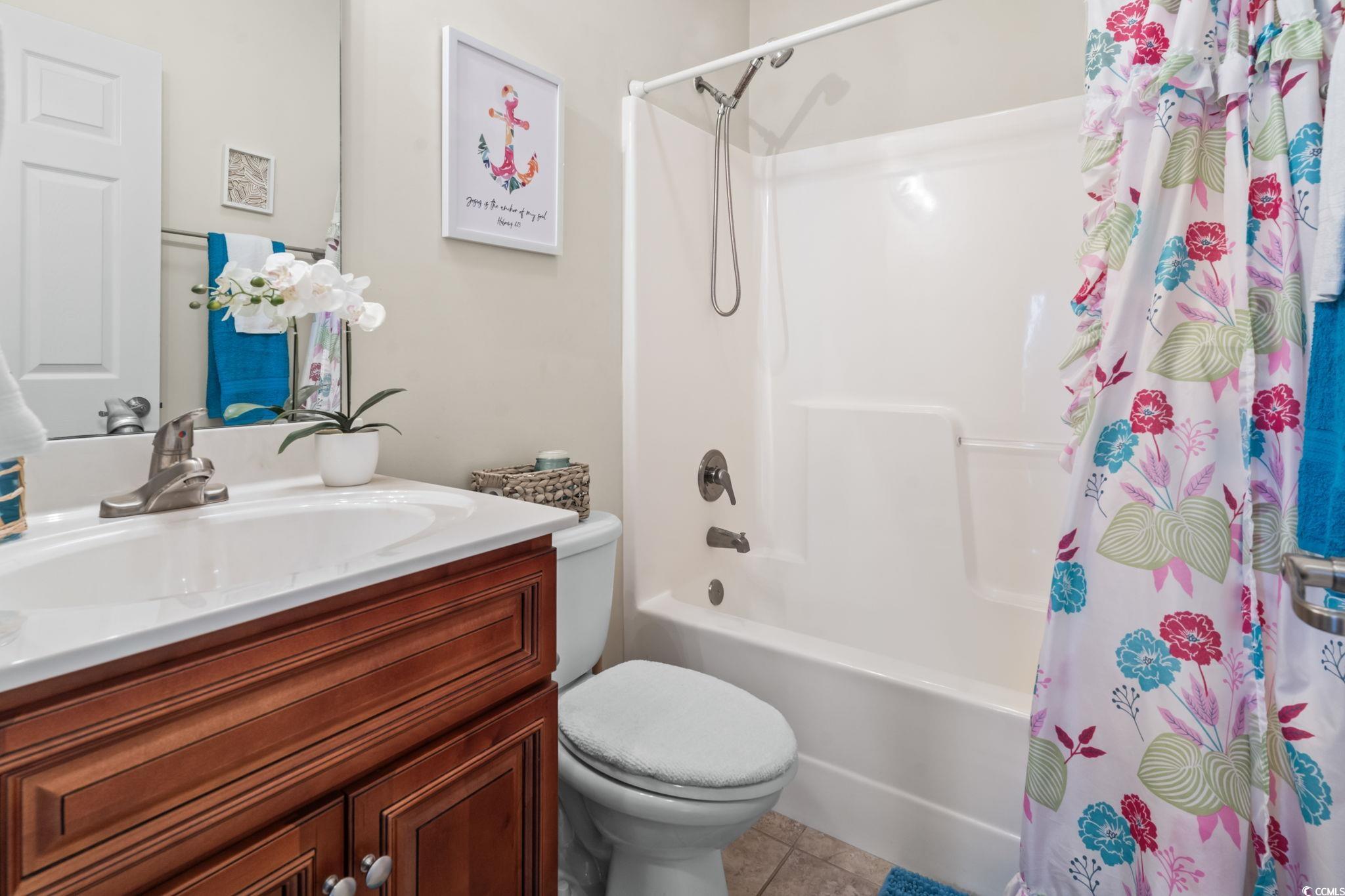 925 Oglethorpe Dr. Property Photo 6