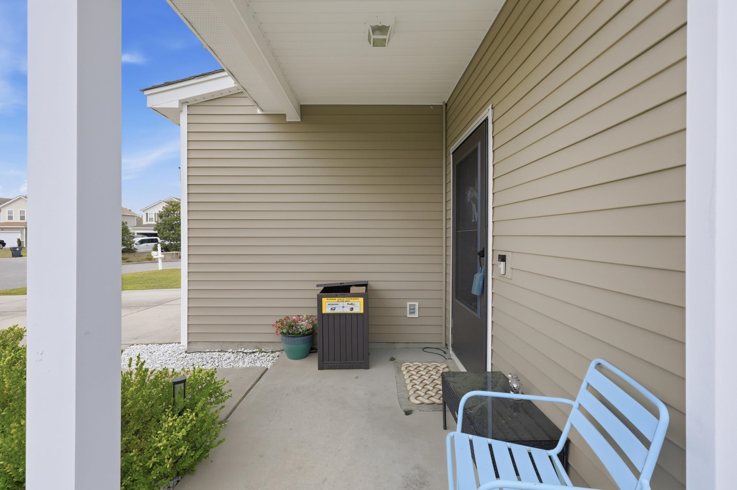 1093 Balmore Dr. Property Photo 3