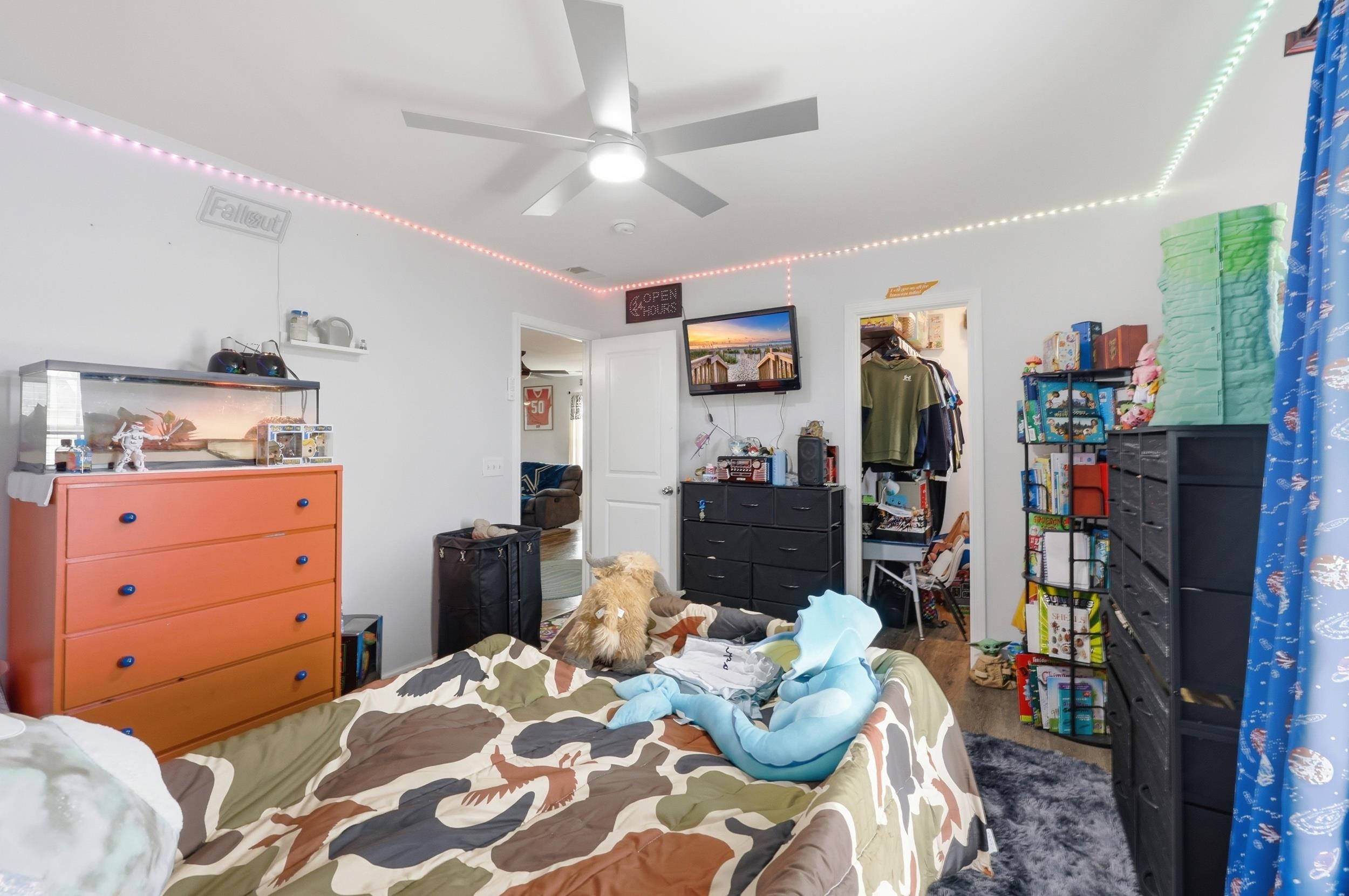 1093 Balmore Dr. Property Photo 14