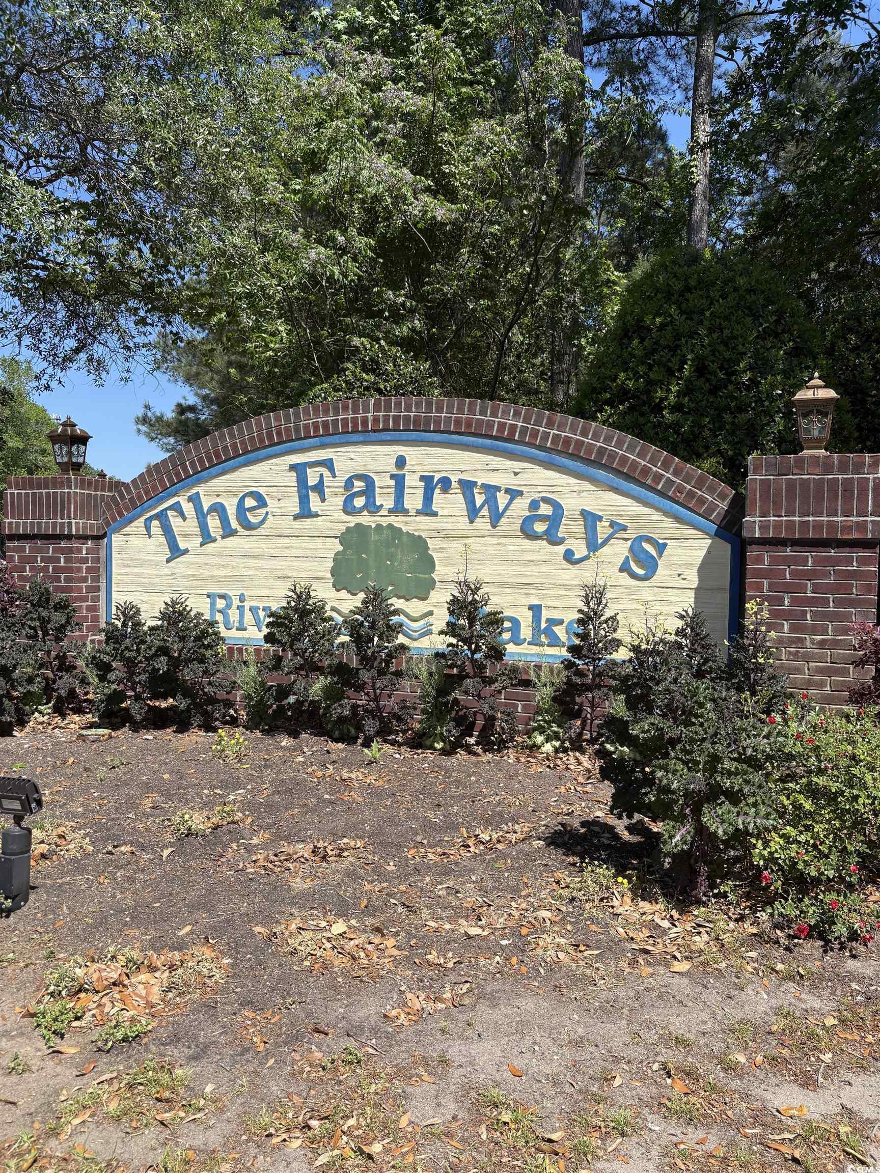 1278 River Oaks Dr. Property Photo 2