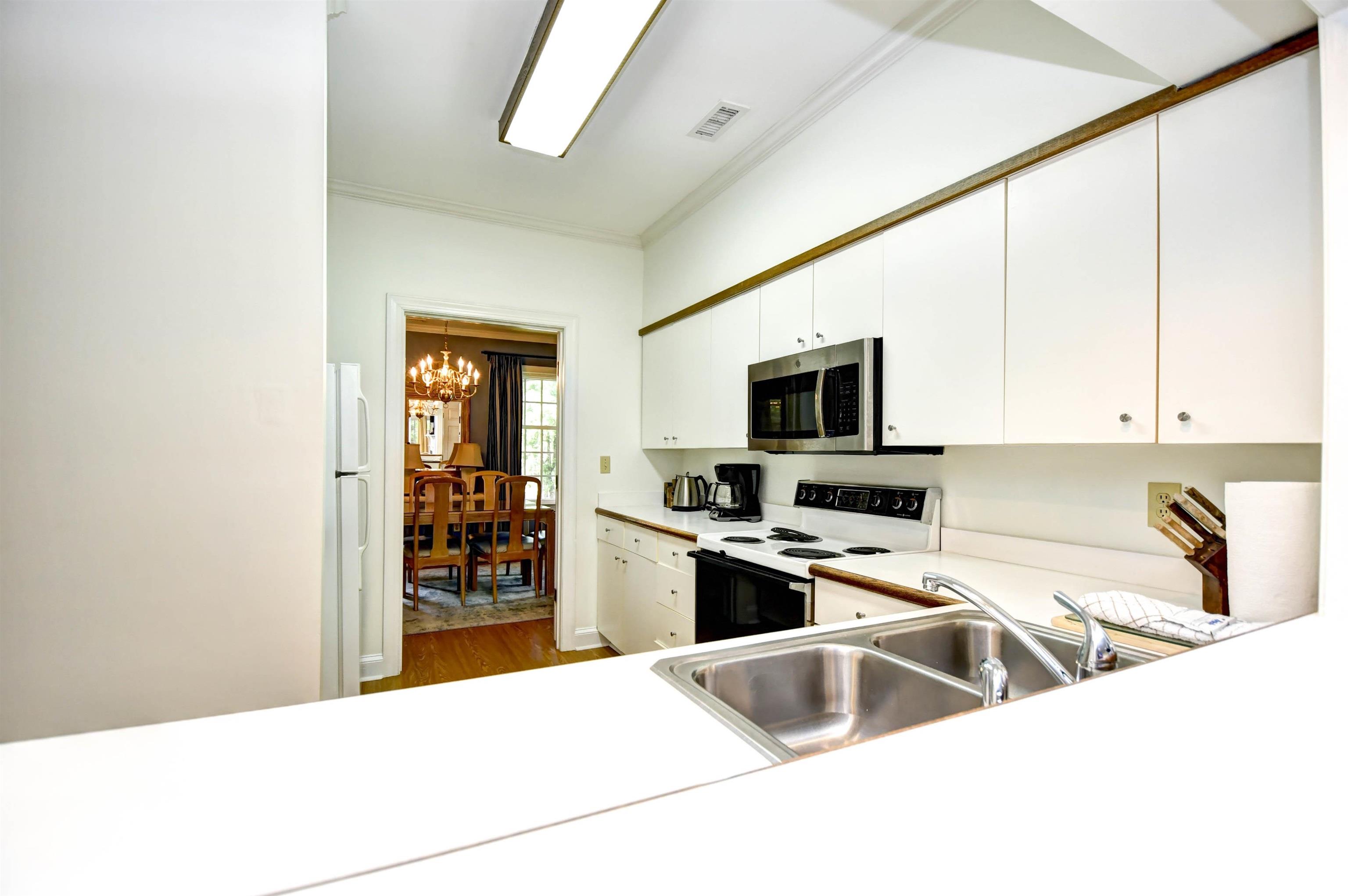 273 Golden Bear Dr. Property Photo 10