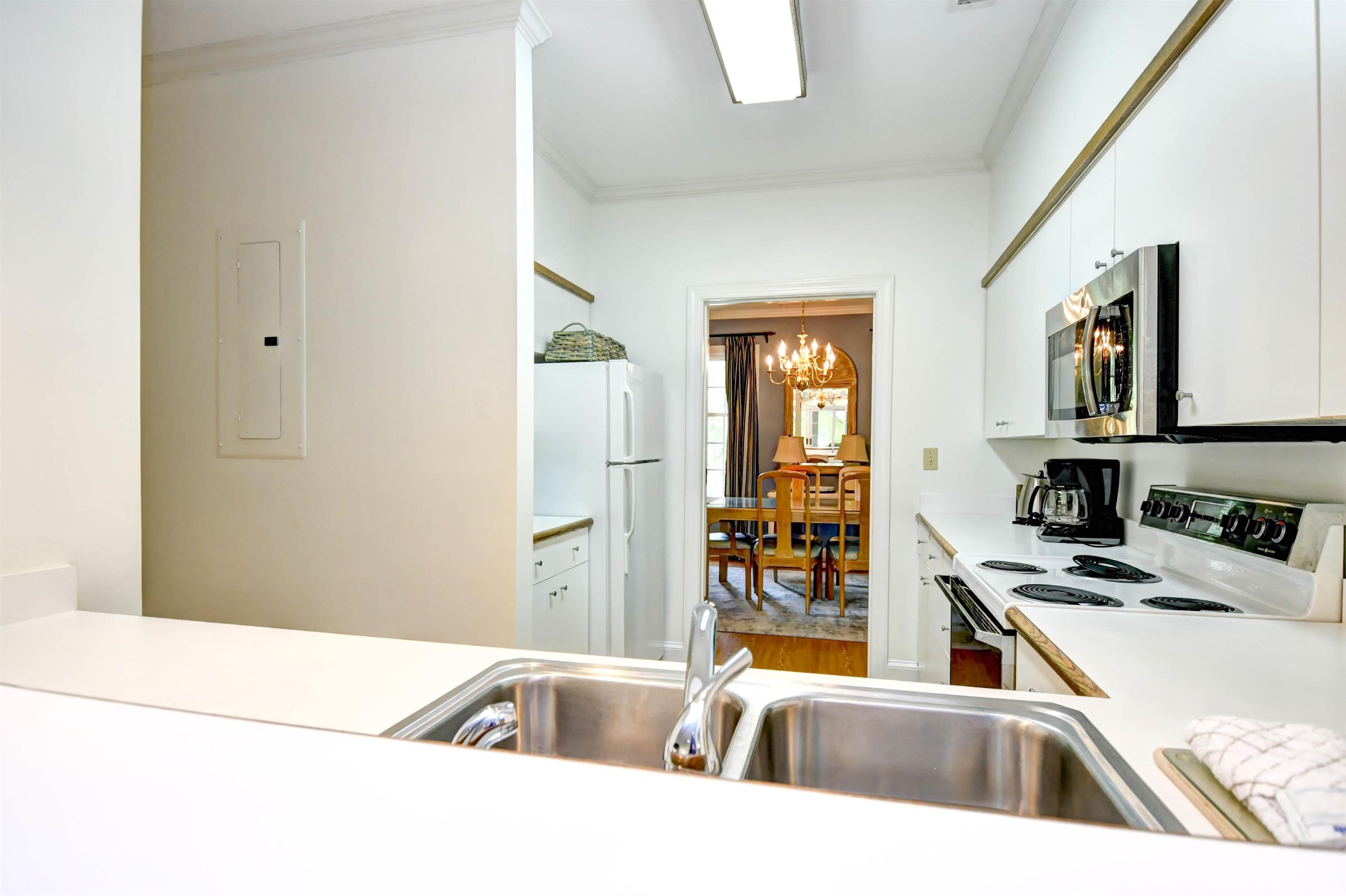 273 Golden Bear Dr. Property Photo 11