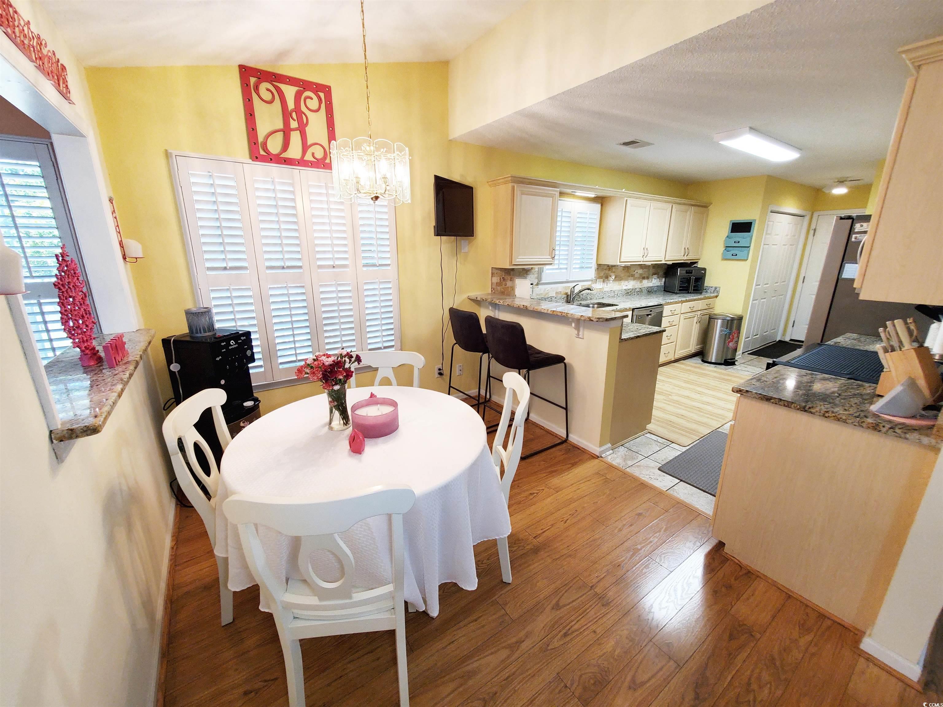 2488 Oriole Dr. Property Photo 18