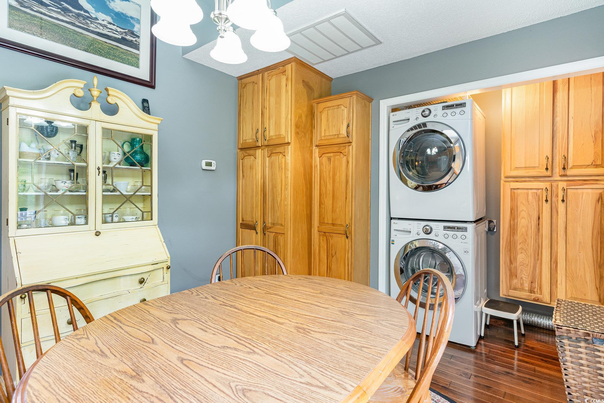 3798 Ed Smith Ave. Property Photo 14