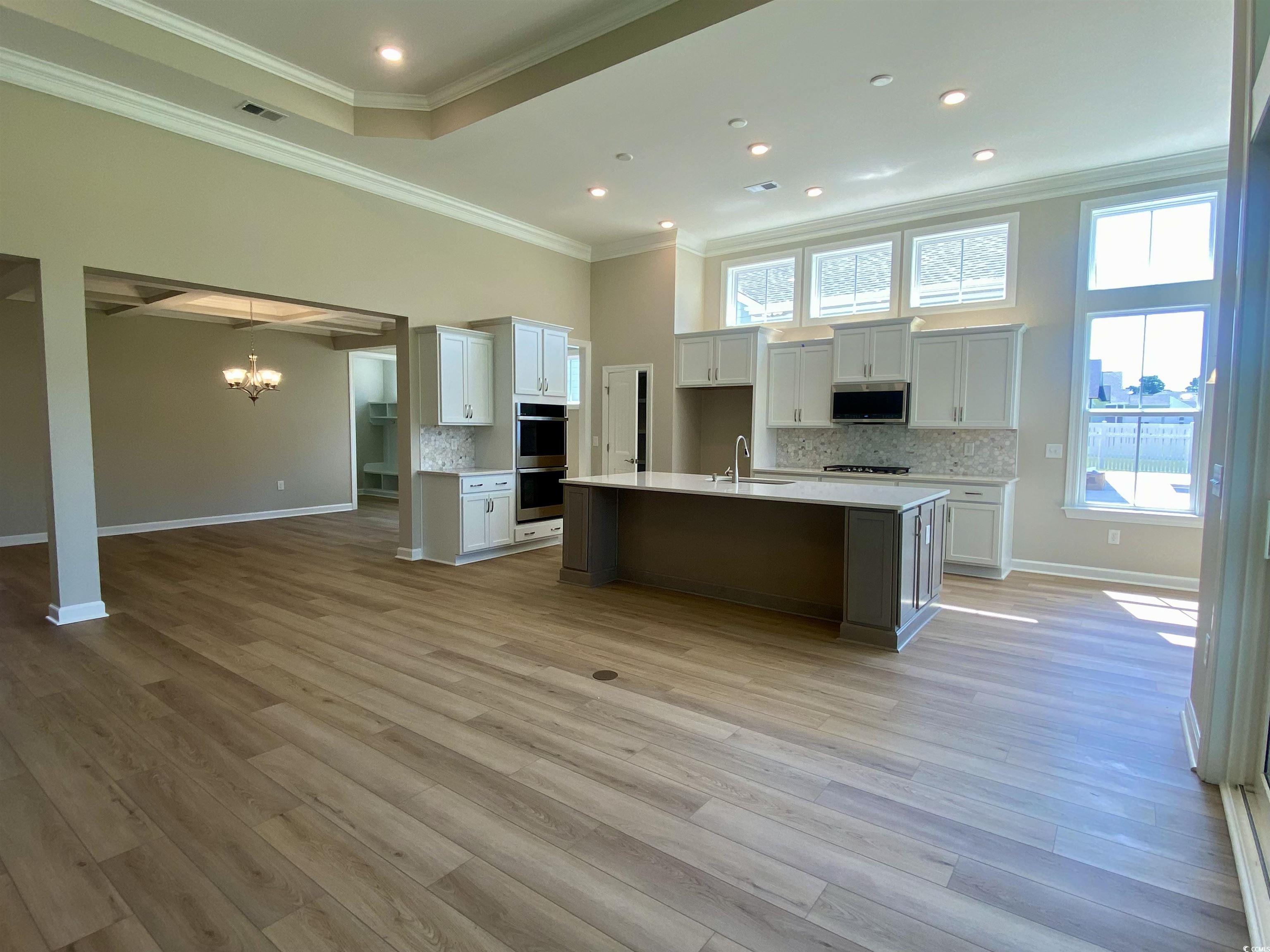 1236 Needle Grass Loop Property Photo 3