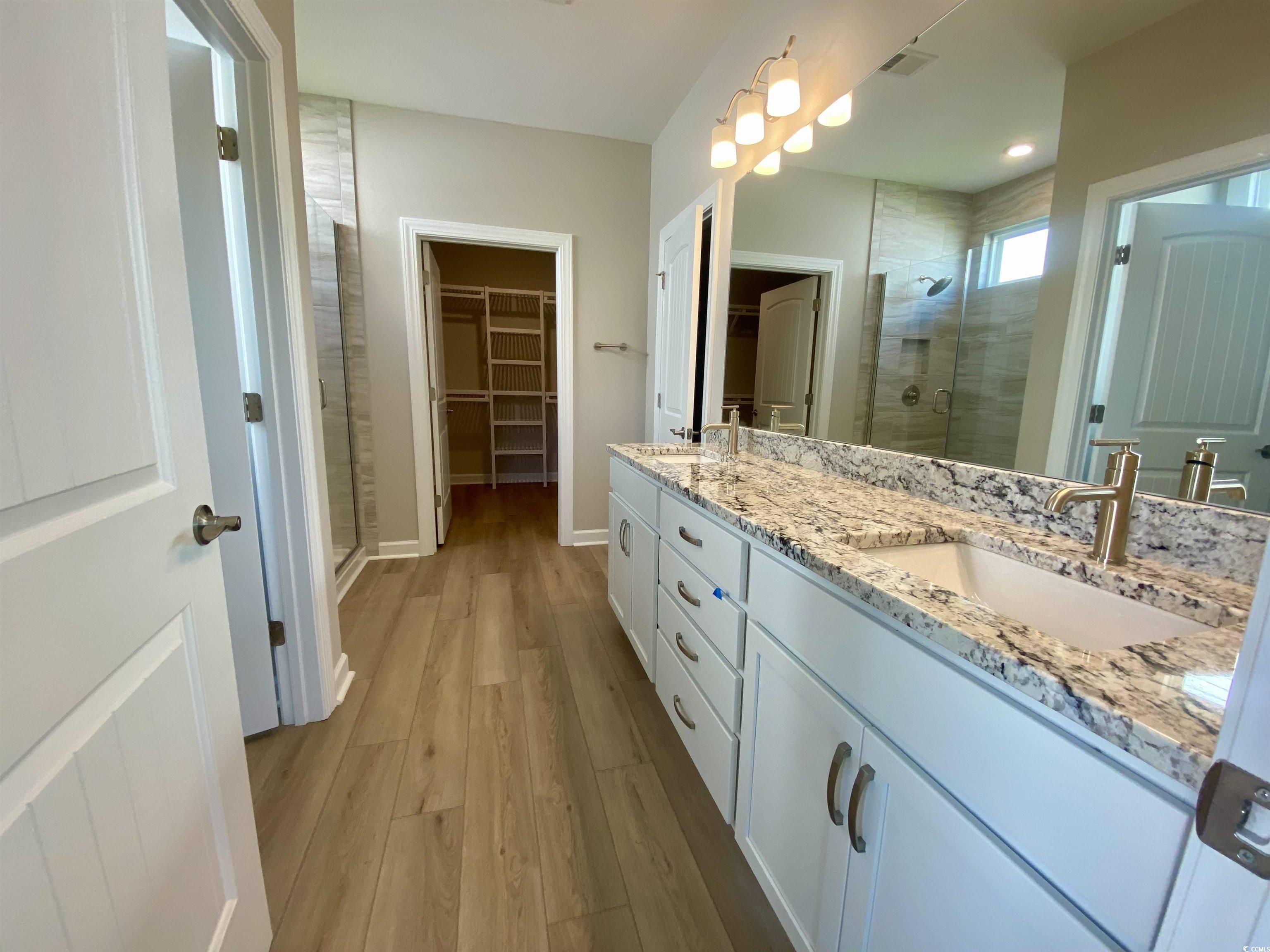 1236 Needle Grass Loop Property Photo 5