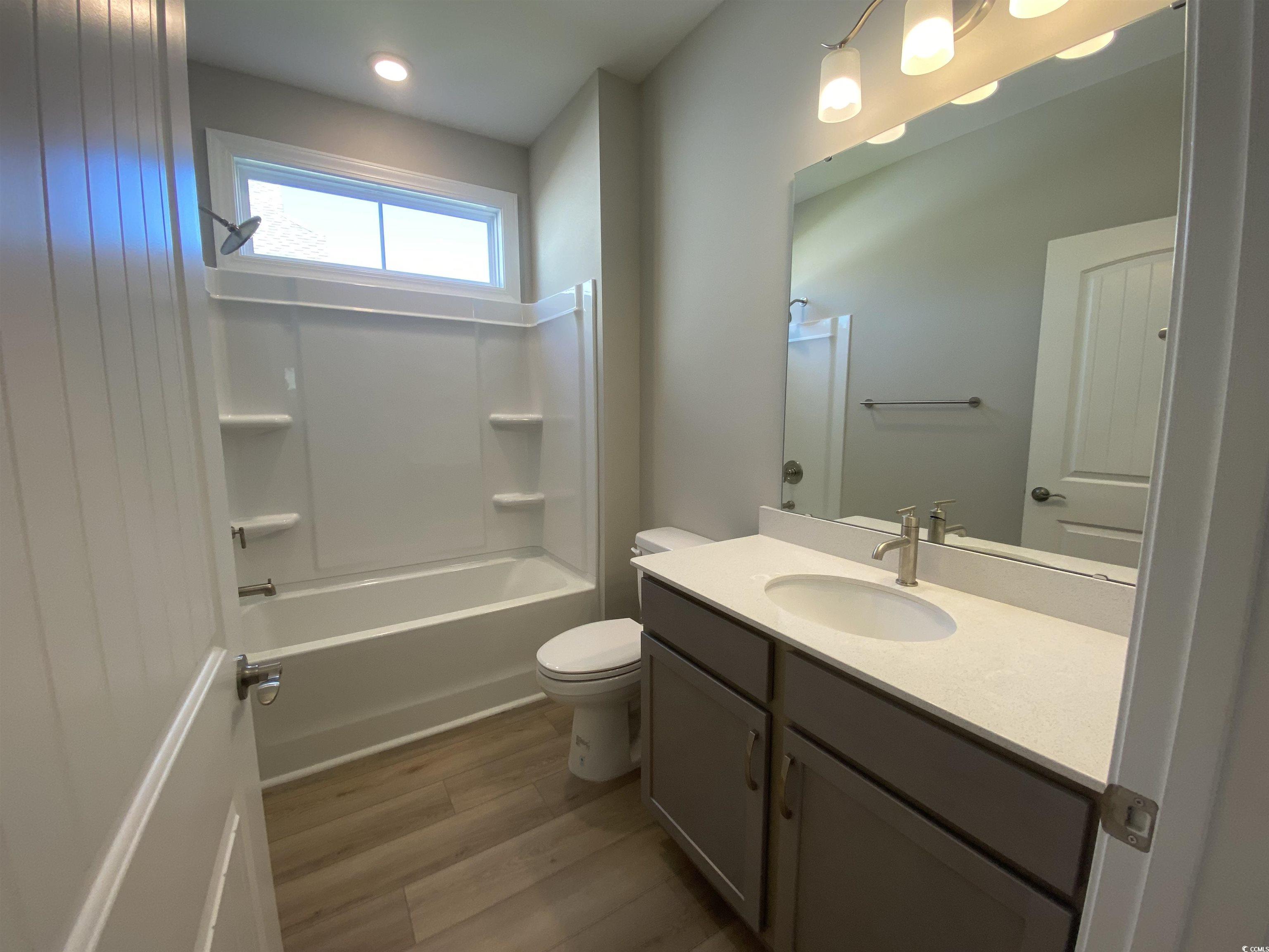 1236 Needle Grass Loop Property Photo 9