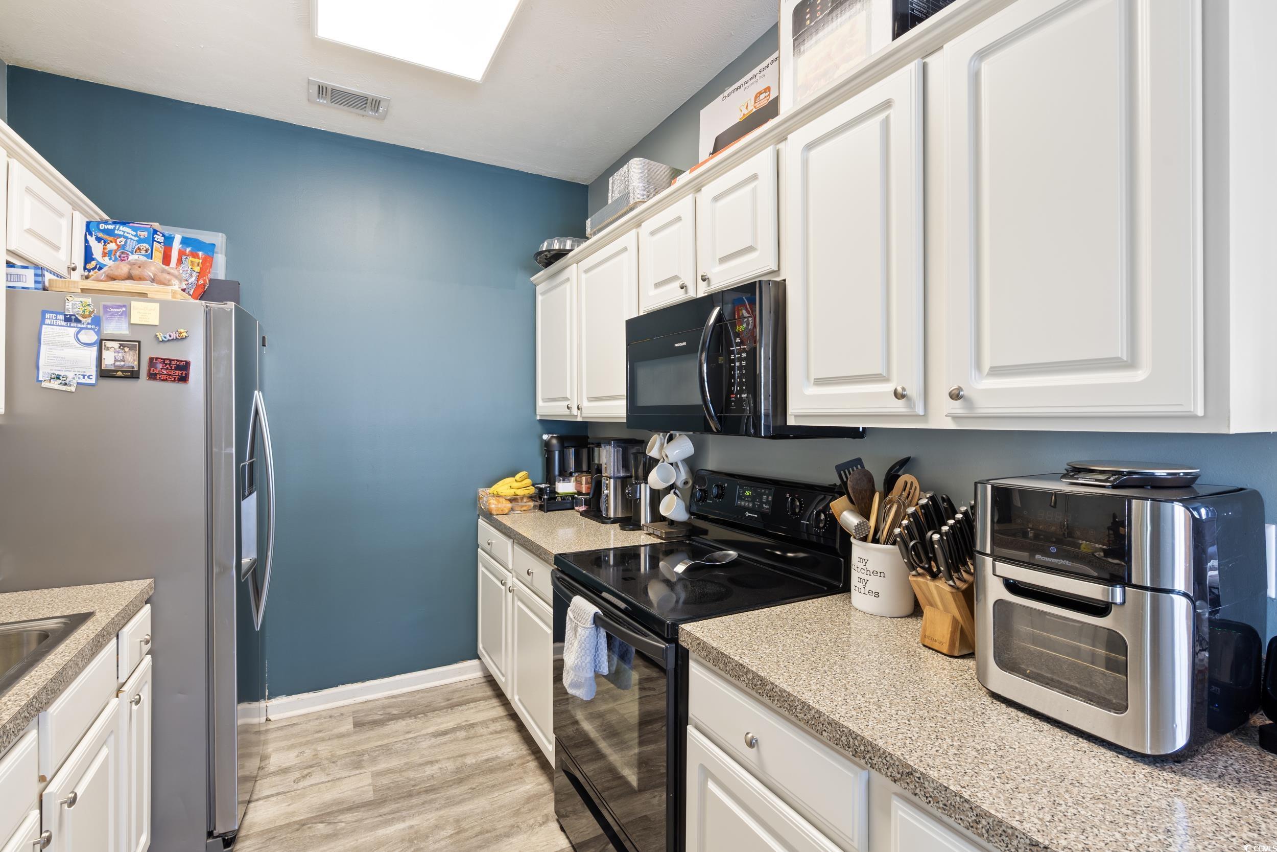 155 Westhaven Dr. Property Photo 9