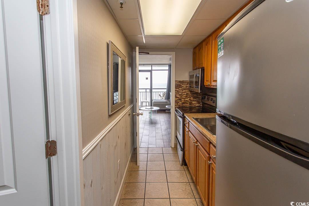 6804 Ocean Blvd. N Property Photo 5