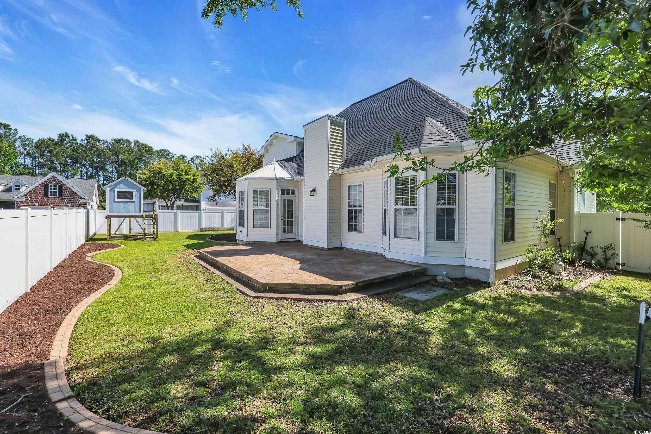 3300 Prioloe Dr. Property Photo 31