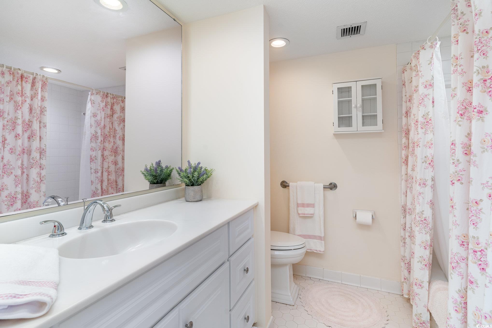 9650 Shore Dr. Property Photo 18