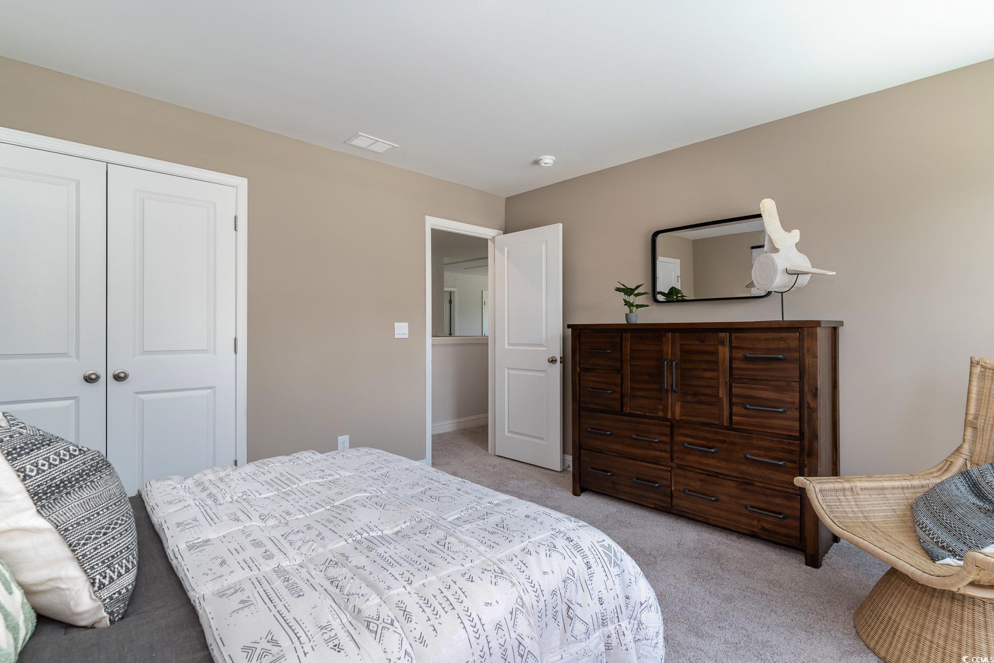 1235 Barrington Way Property Photo 34