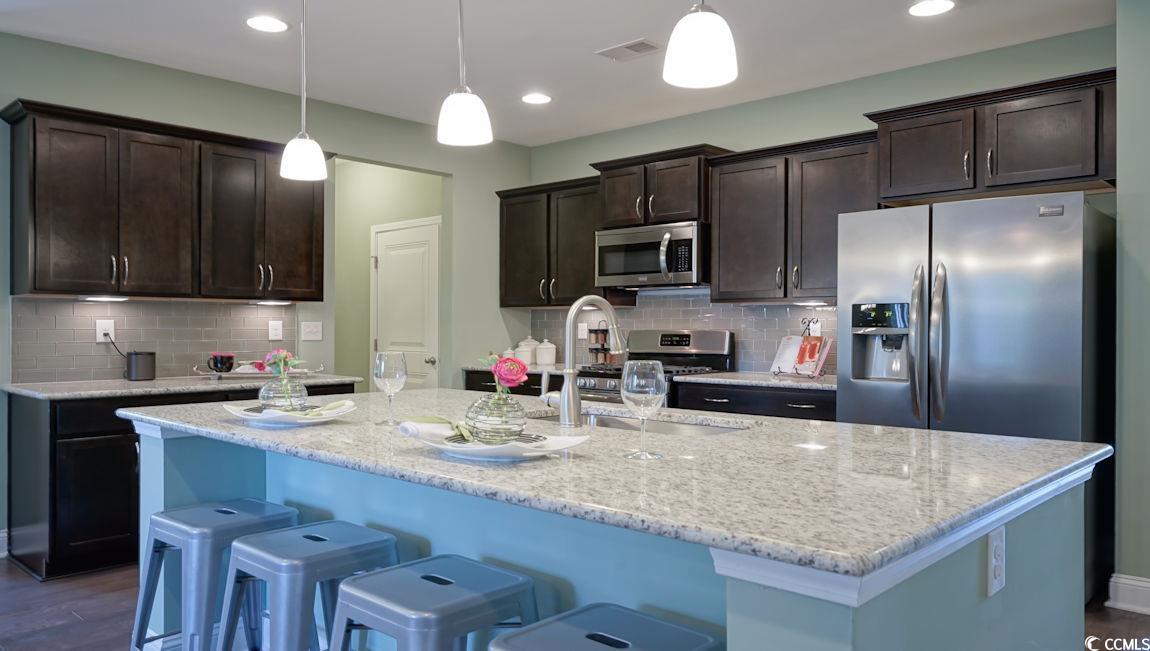 1820 Hardwood Ct. Property Photo 5