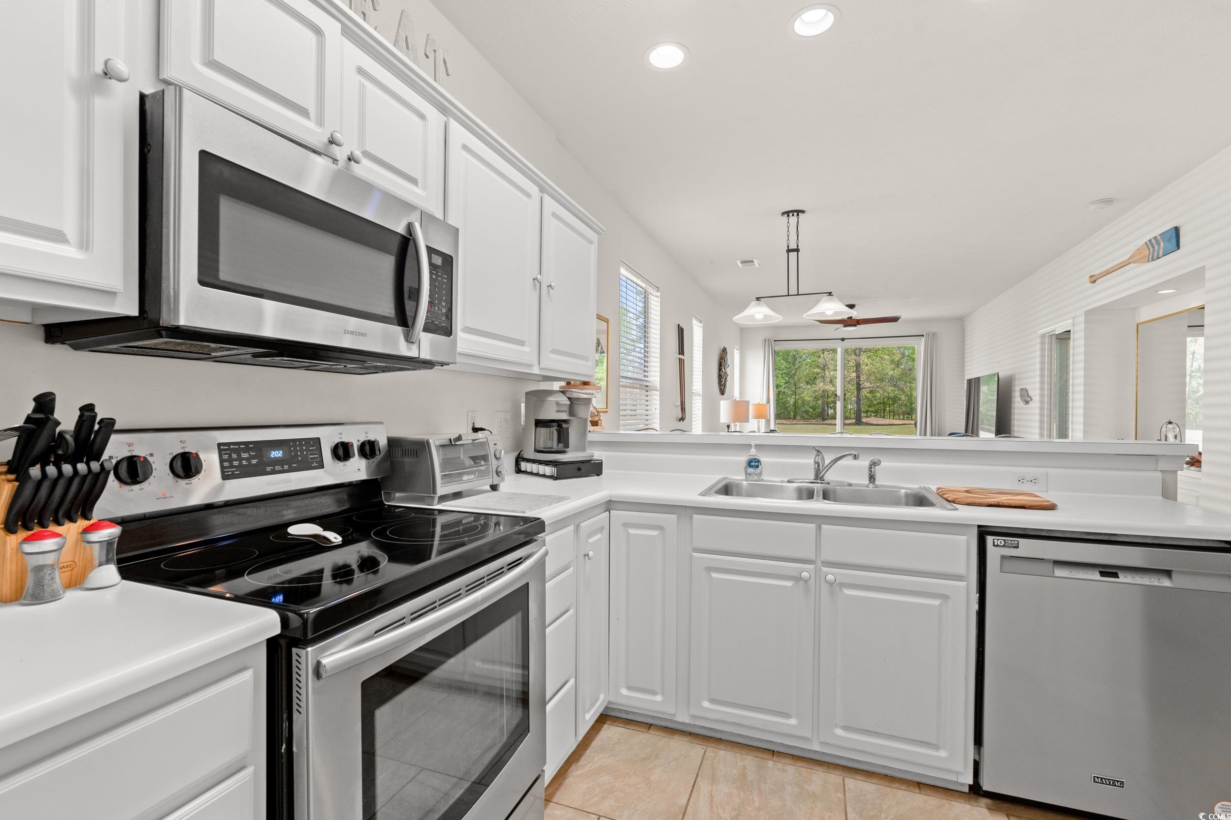 624 River Oaks Dr. Property Photo 11