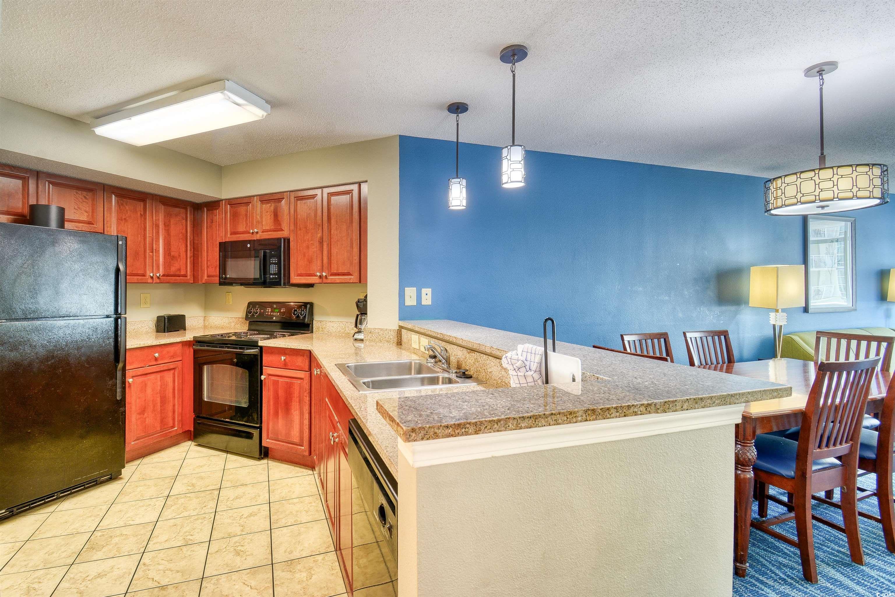 5300 N Ocean Blvd. Property Photo 4