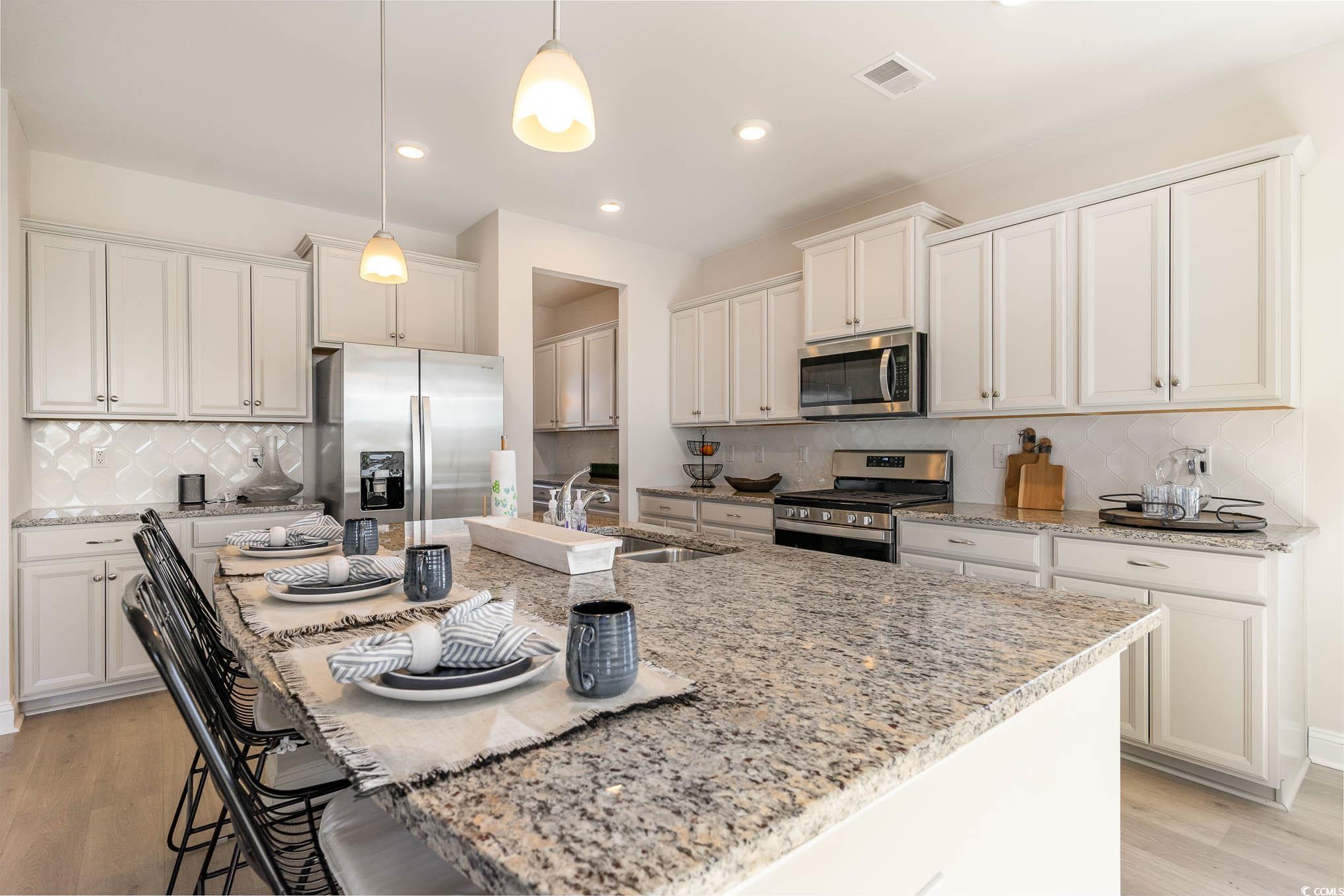 7106 Shooting Star Way Property Photo 12
