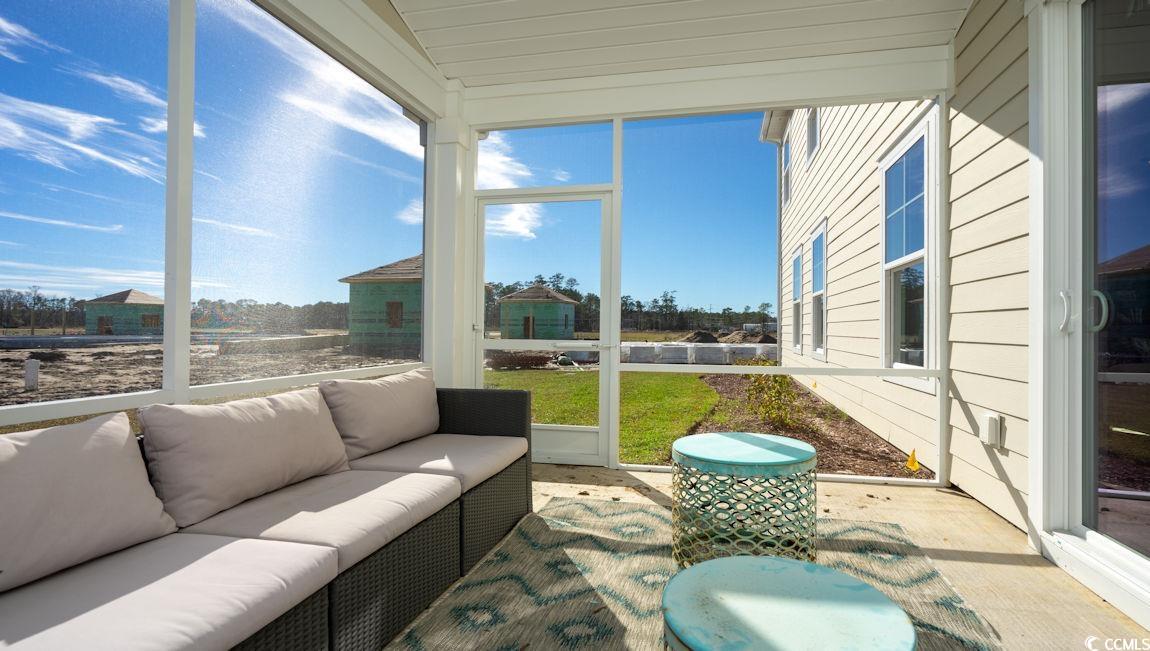 7114 Shooting Star Way Property Photo 4