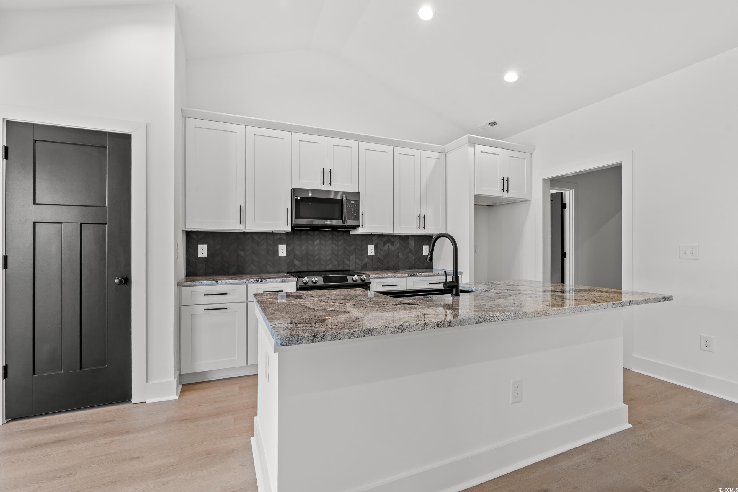 4016 Macks Rd Property Photo 12