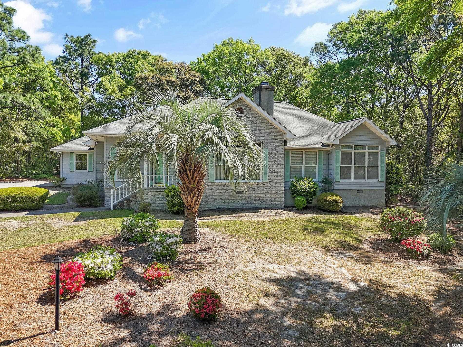 321 Heather Ct. Property Photo