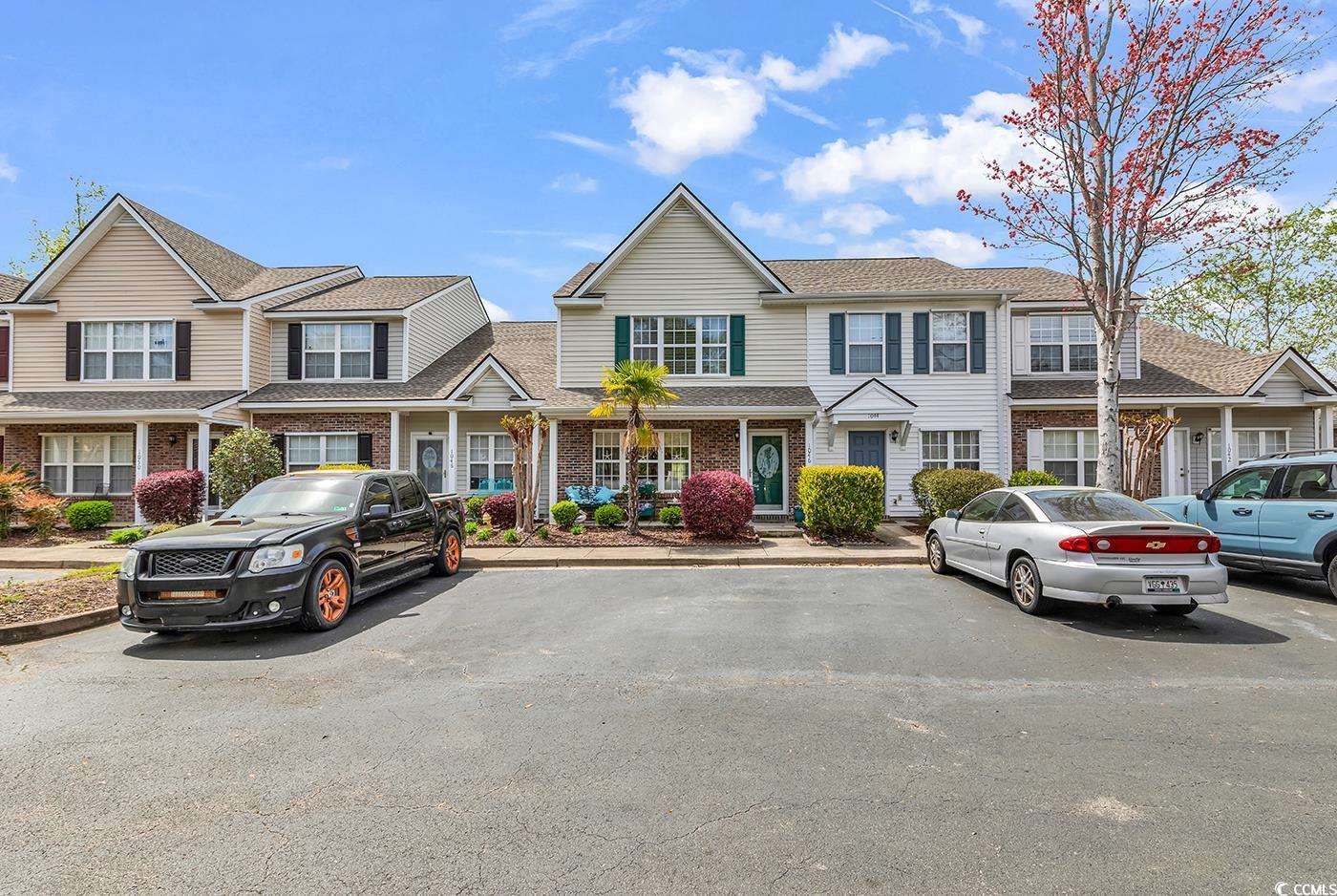 1046 Palisade Circle Property Photo