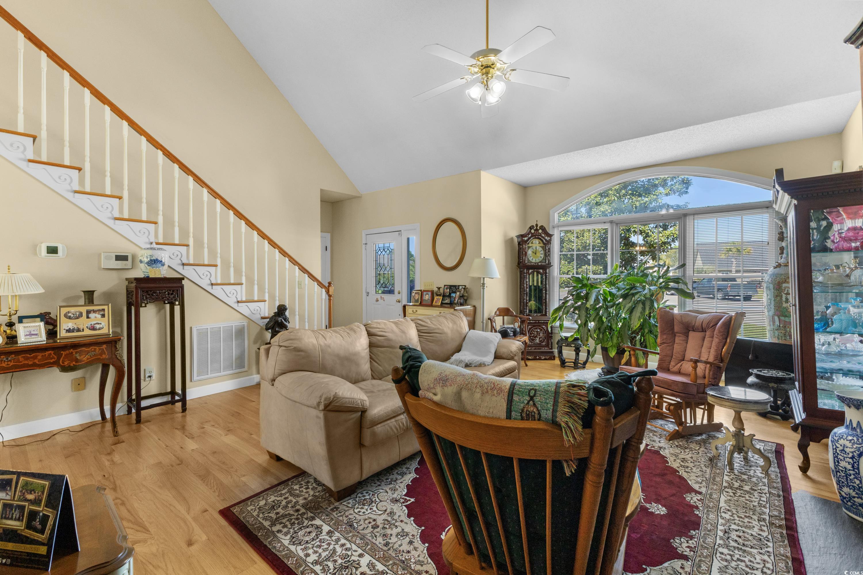 414 Staghorn Ln. Property Photo 6