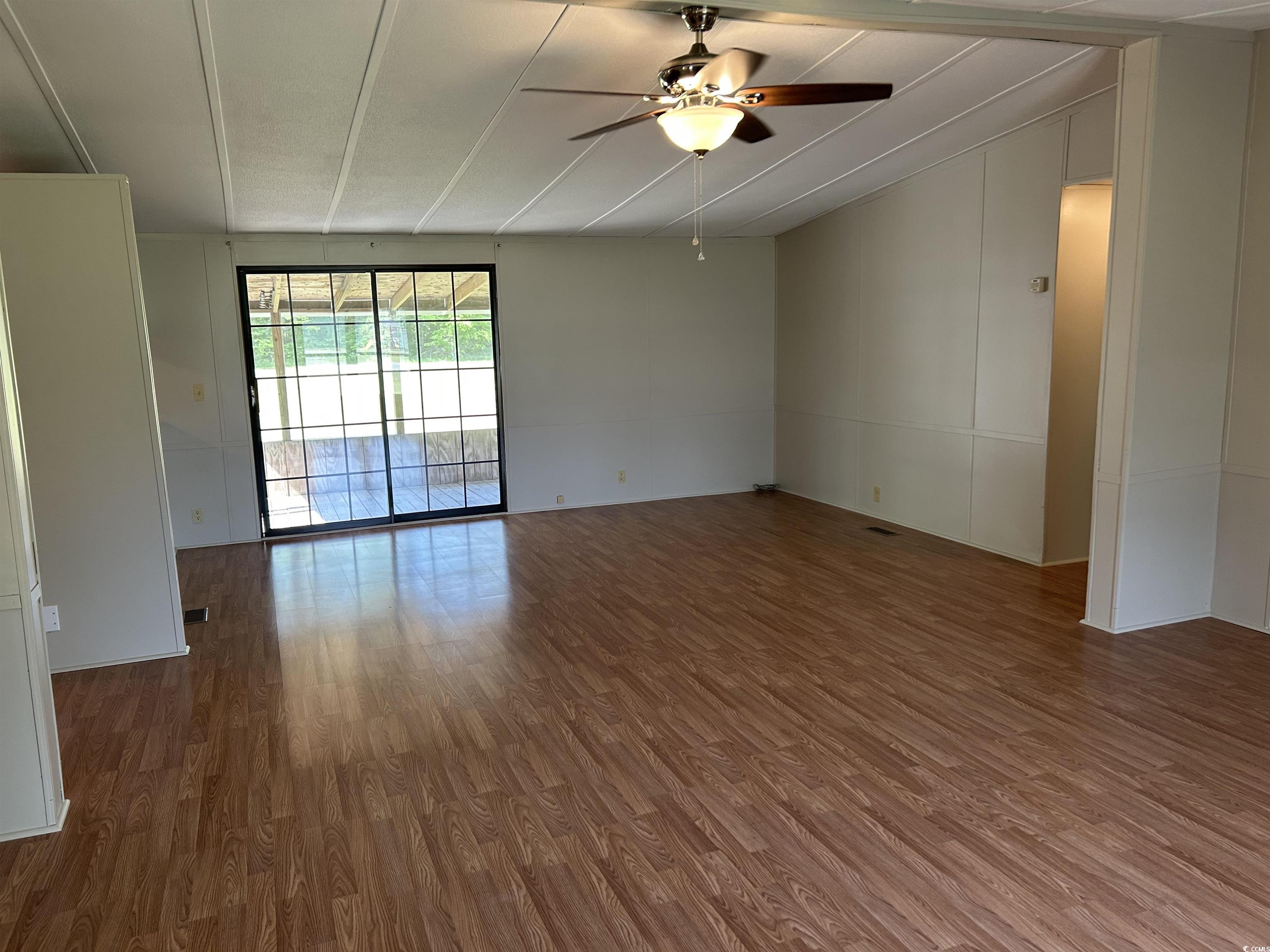 1009 Vox Hwy. Property Photo 6
