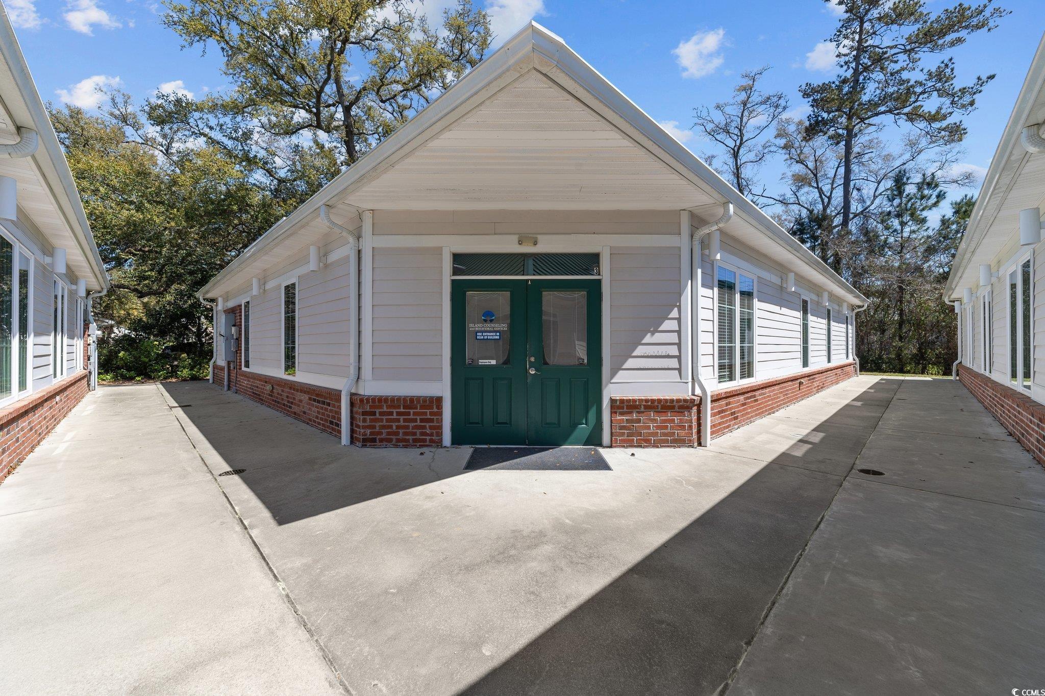 640 Morse Ave. Property Photo
