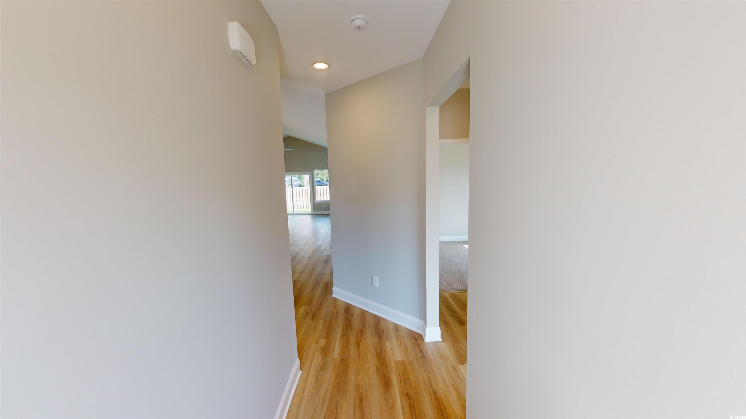 1052 Moen Loop Property Photo 5