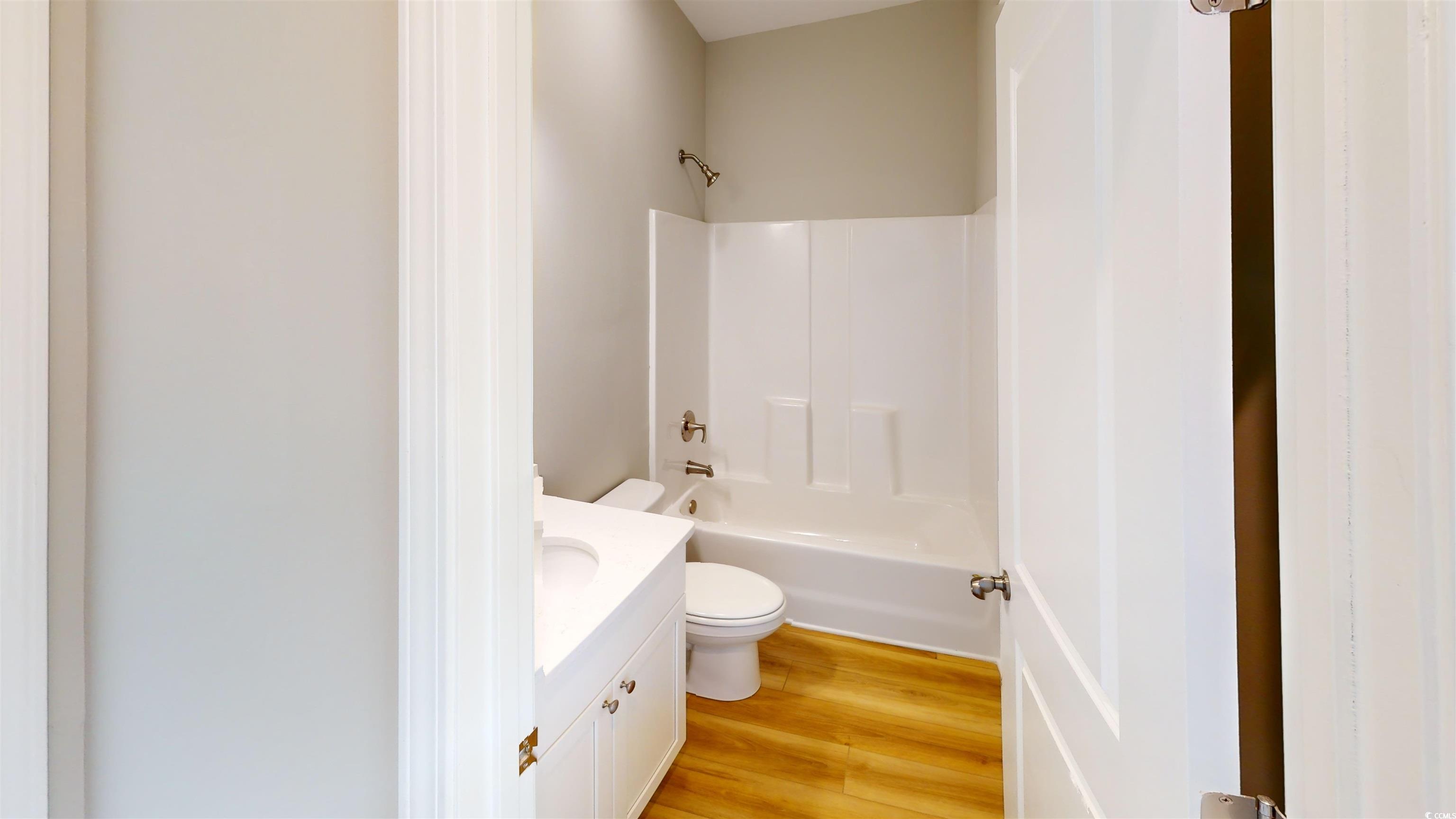 1052 Moen Loop Property Photo 15