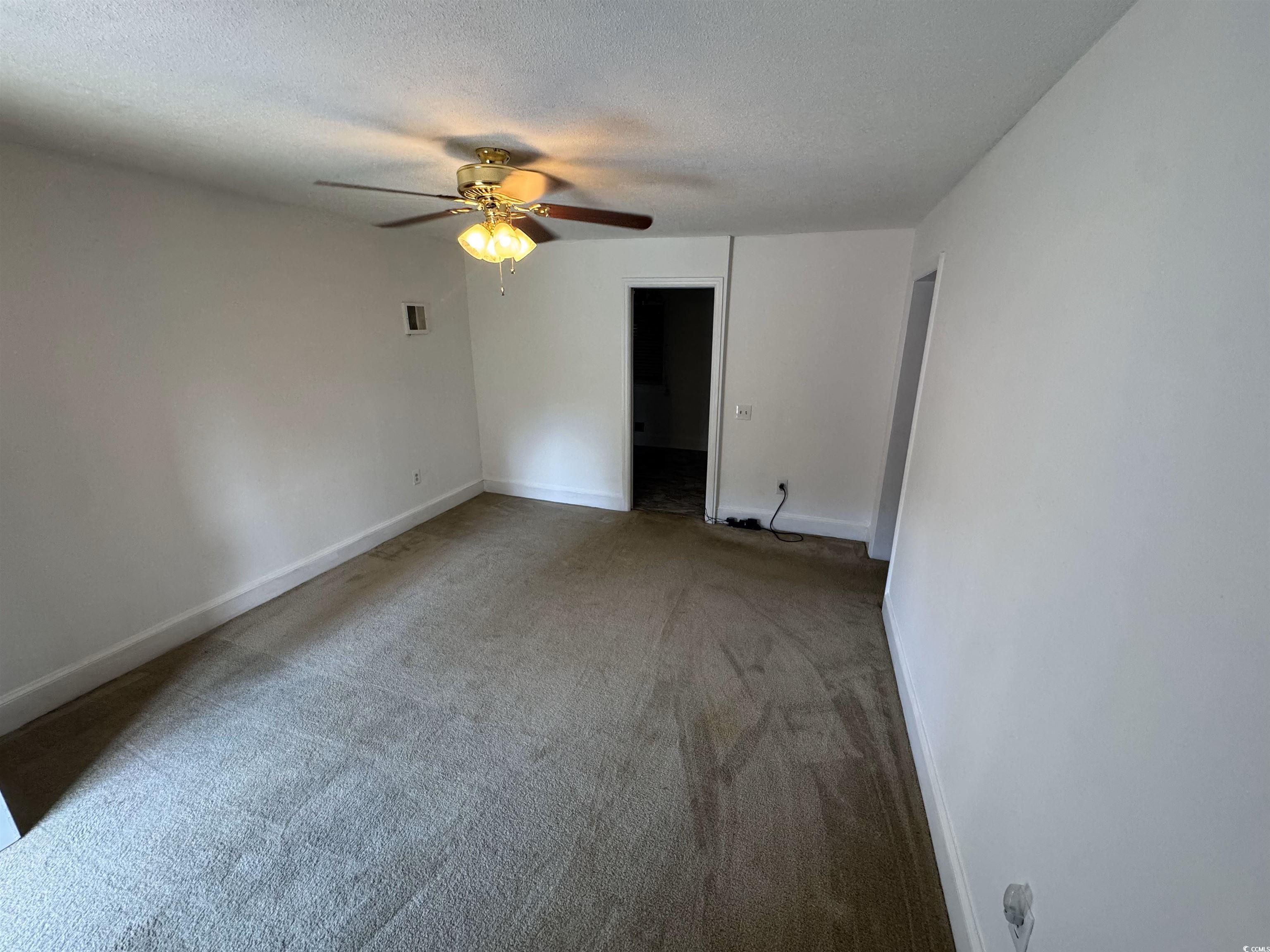 143 Anderson St. Property Photo 9