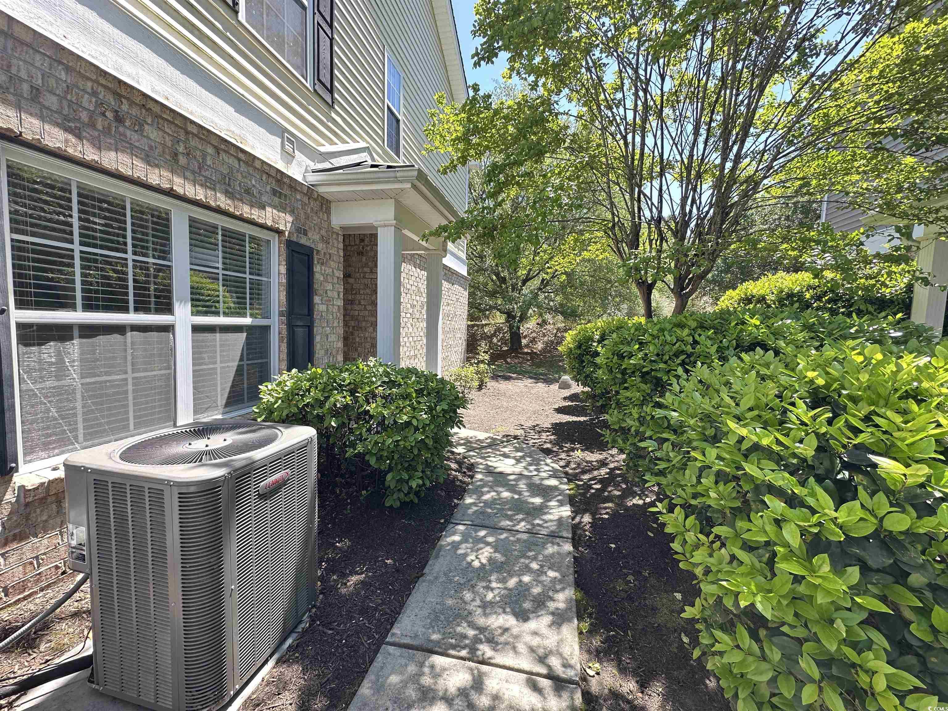 514 Hay Hill Ln. Property Photo 2