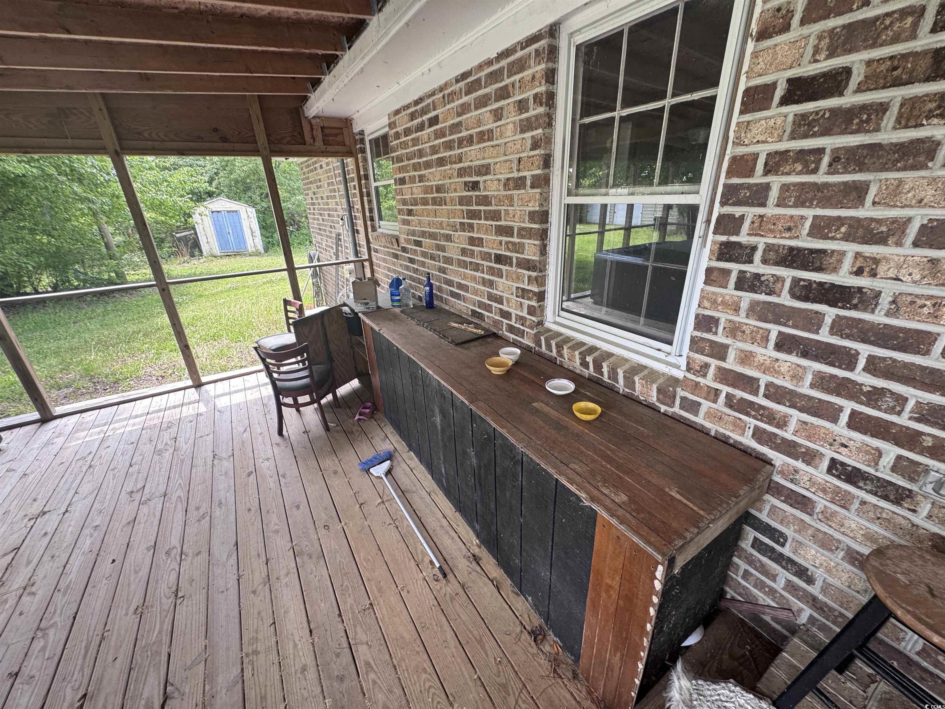 2560 Wise Rd. Property Photo 17