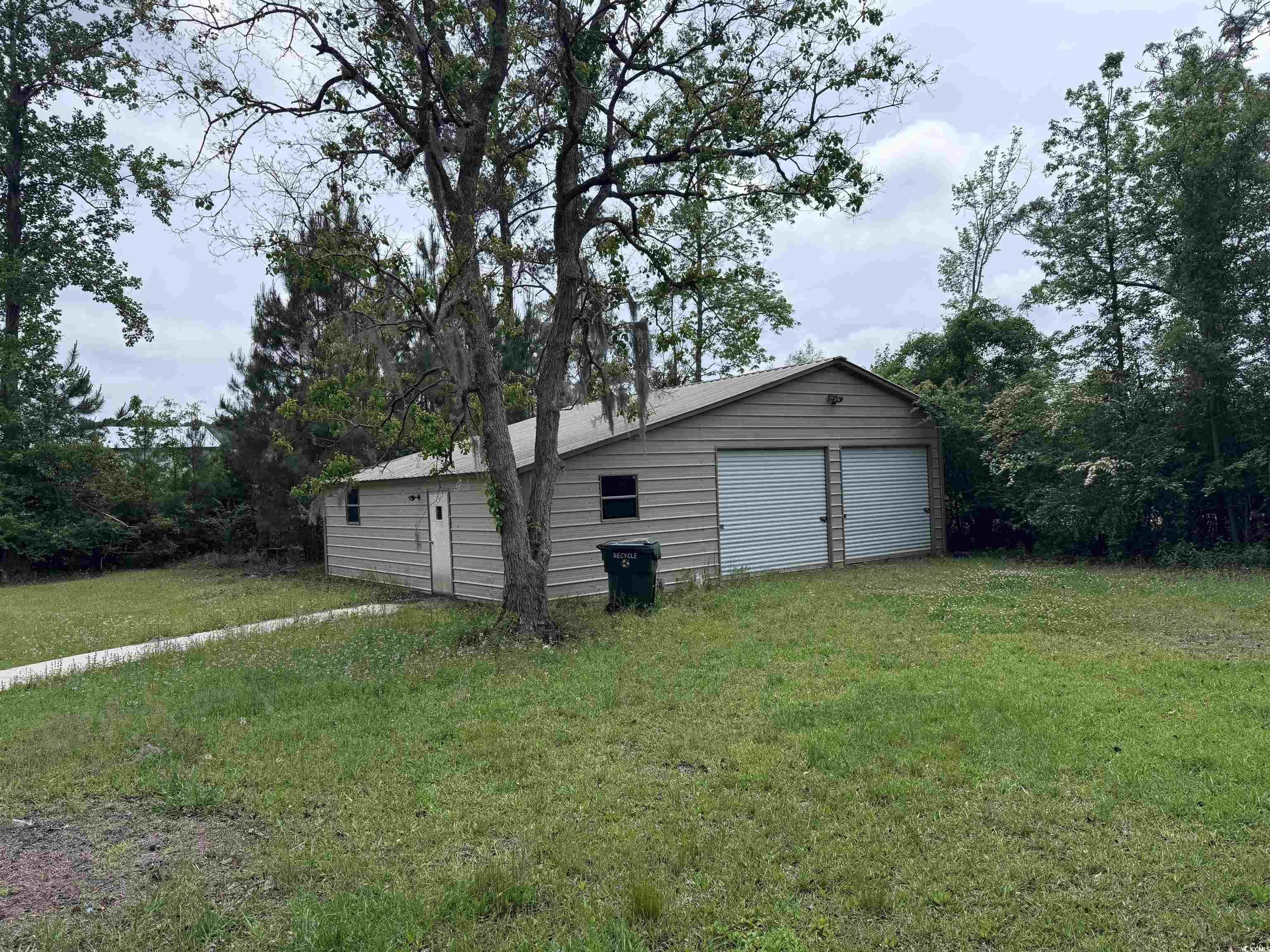 2560 Wise Rd. Property Photo 28