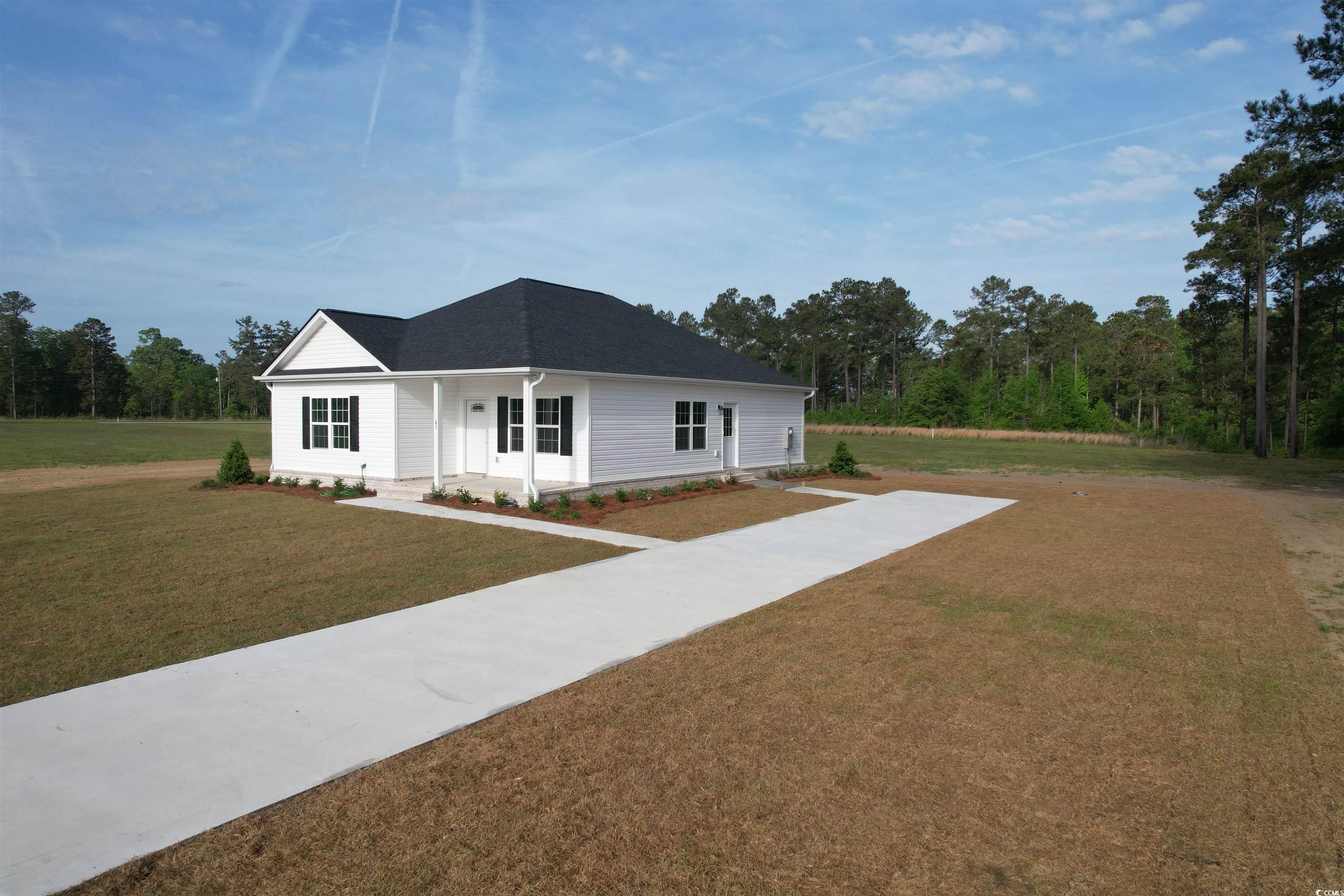 41 River Bluff Dr. Property Photo 4
