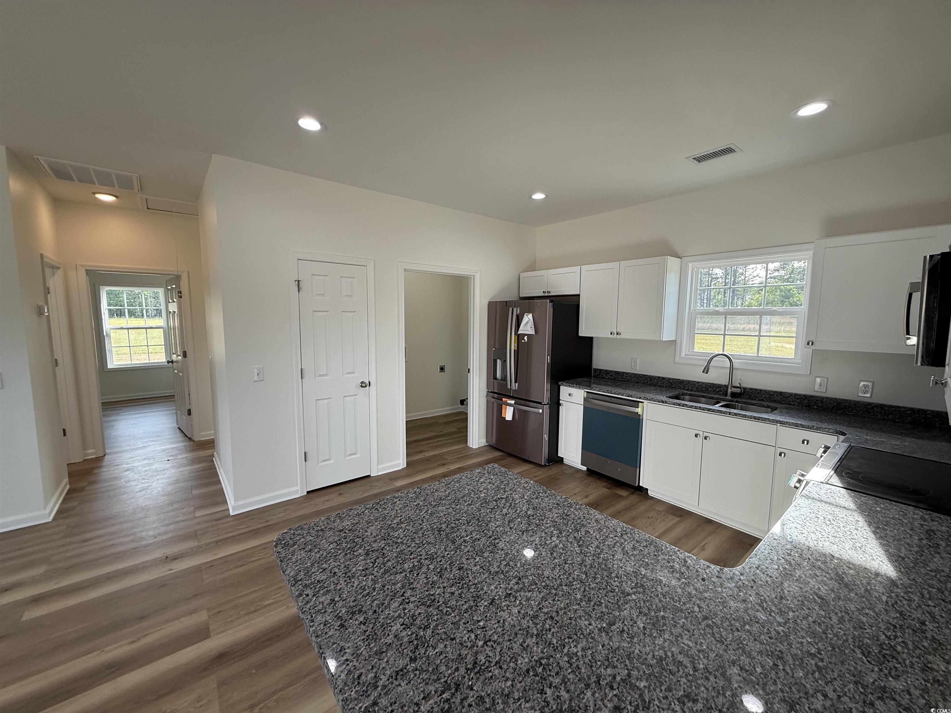 41 River Bluff Dr. Property Photo 17