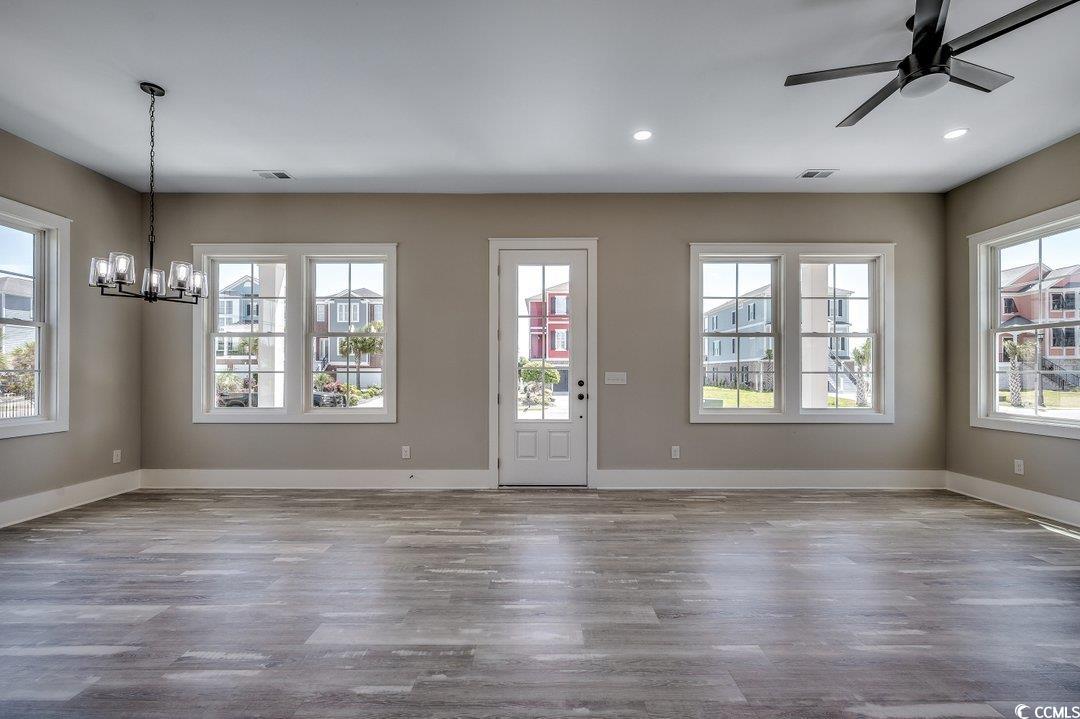 468 Saint Julian Ln. Property Photo 3