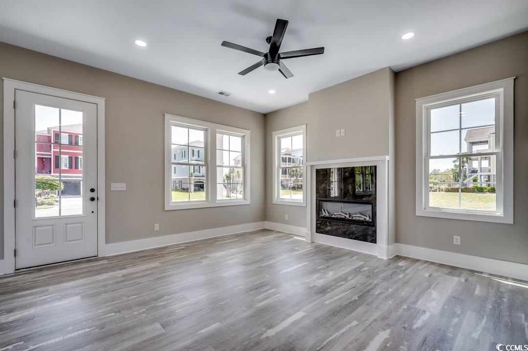 468 Saint Julian Ln. Property Photo 4